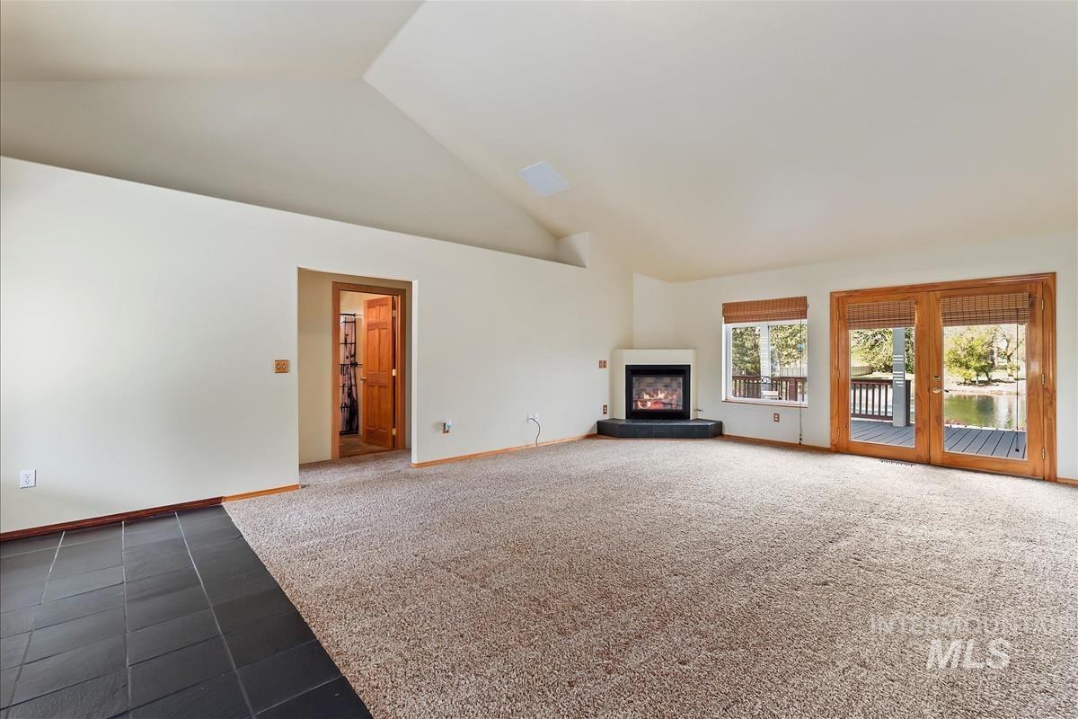 23113 Lansing Lane, Middleton, Idaho 83644, 3 Bedrooms, 2 Bathrooms, Residential For Sale, Price $905,000,MLS 98983608