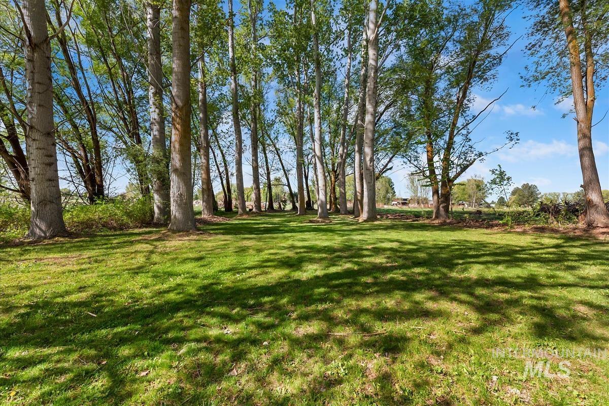 23113 Lansing Lane, Middleton, Idaho 83644, 3 Bedrooms, 2 Bathrooms, Residential For Sale, Price $905,000,MLS 98983608