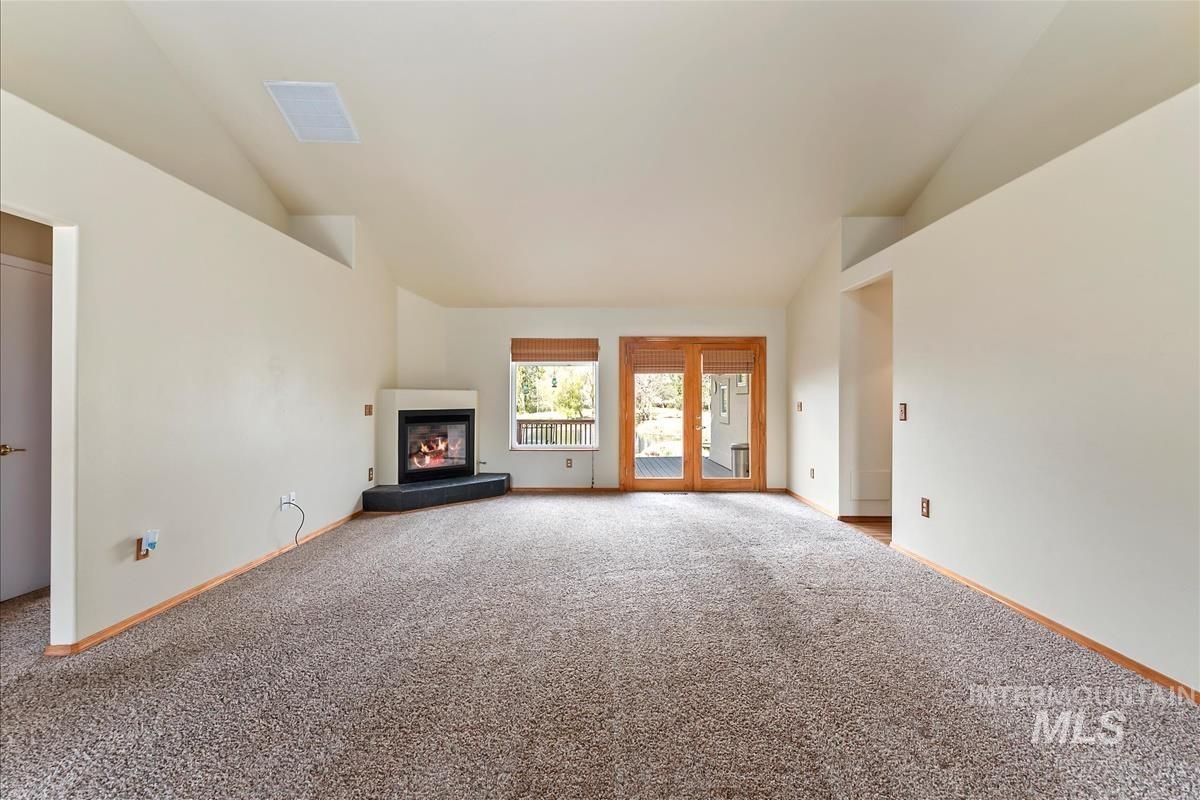 23113 Lansing Lane, Middleton, Idaho 83644, 3 Bedrooms, 2 Bathrooms, Residential For Sale, Price $905,000,MLS 98983608