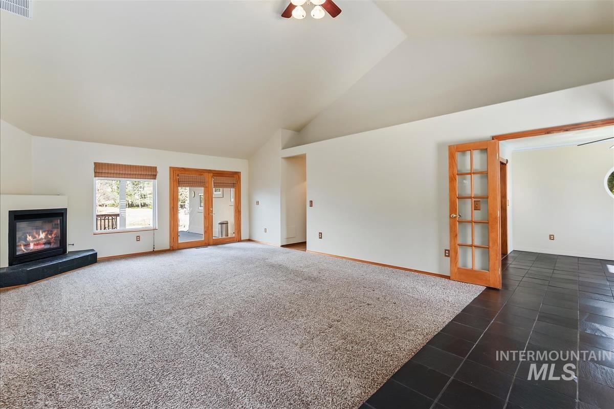 23113 Lansing Lane, Middleton, Idaho 83644, 3 Bedrooms, 2 Bathrooms, Residential For Sale, Price $905,000,MLS 98983608