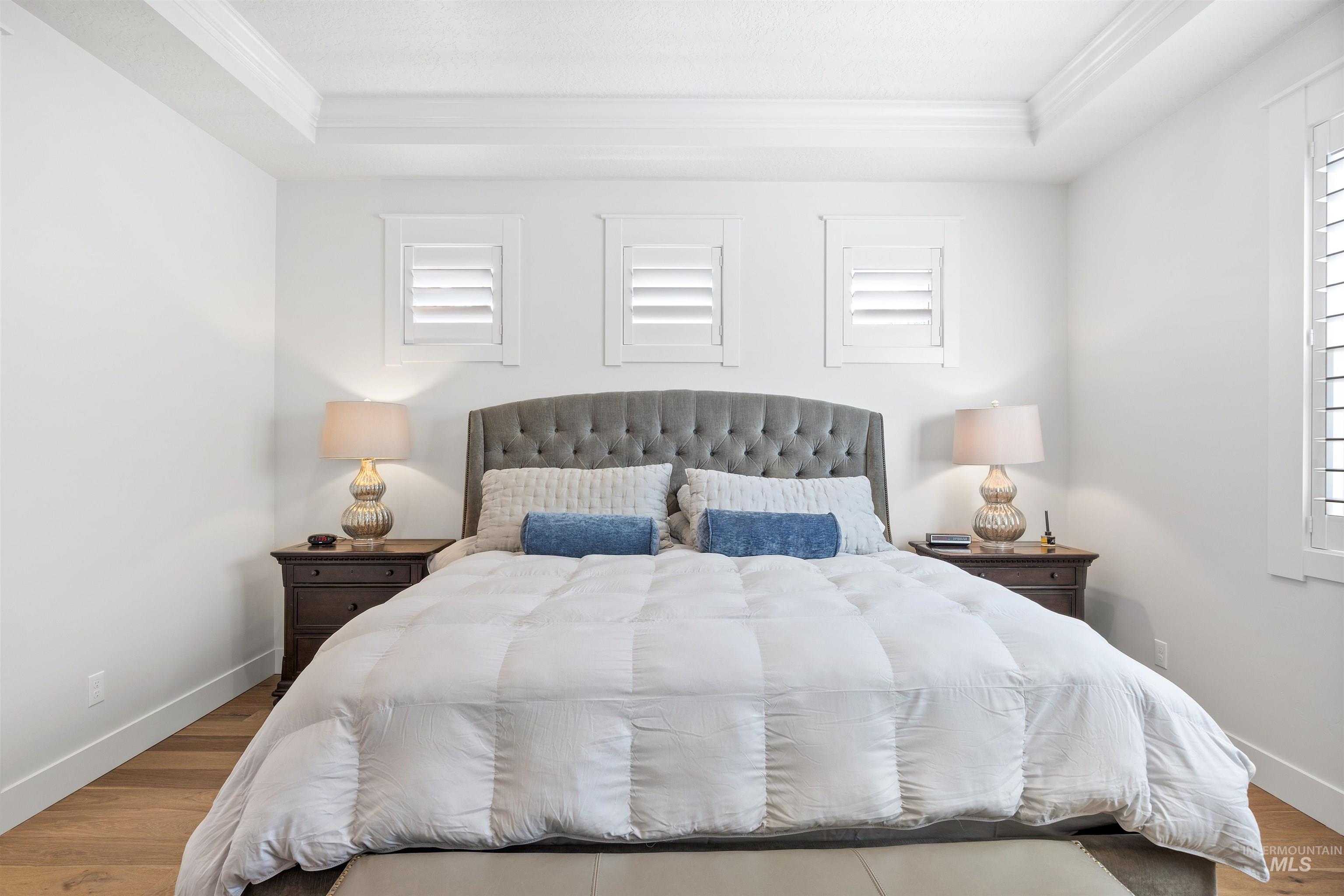 1360 E Azan St, Meridian, Idaho 83646-7725, 3 Bedrooms, 3 Bathrooms, Residential For Sale, Price $889,777,MLS 98983609