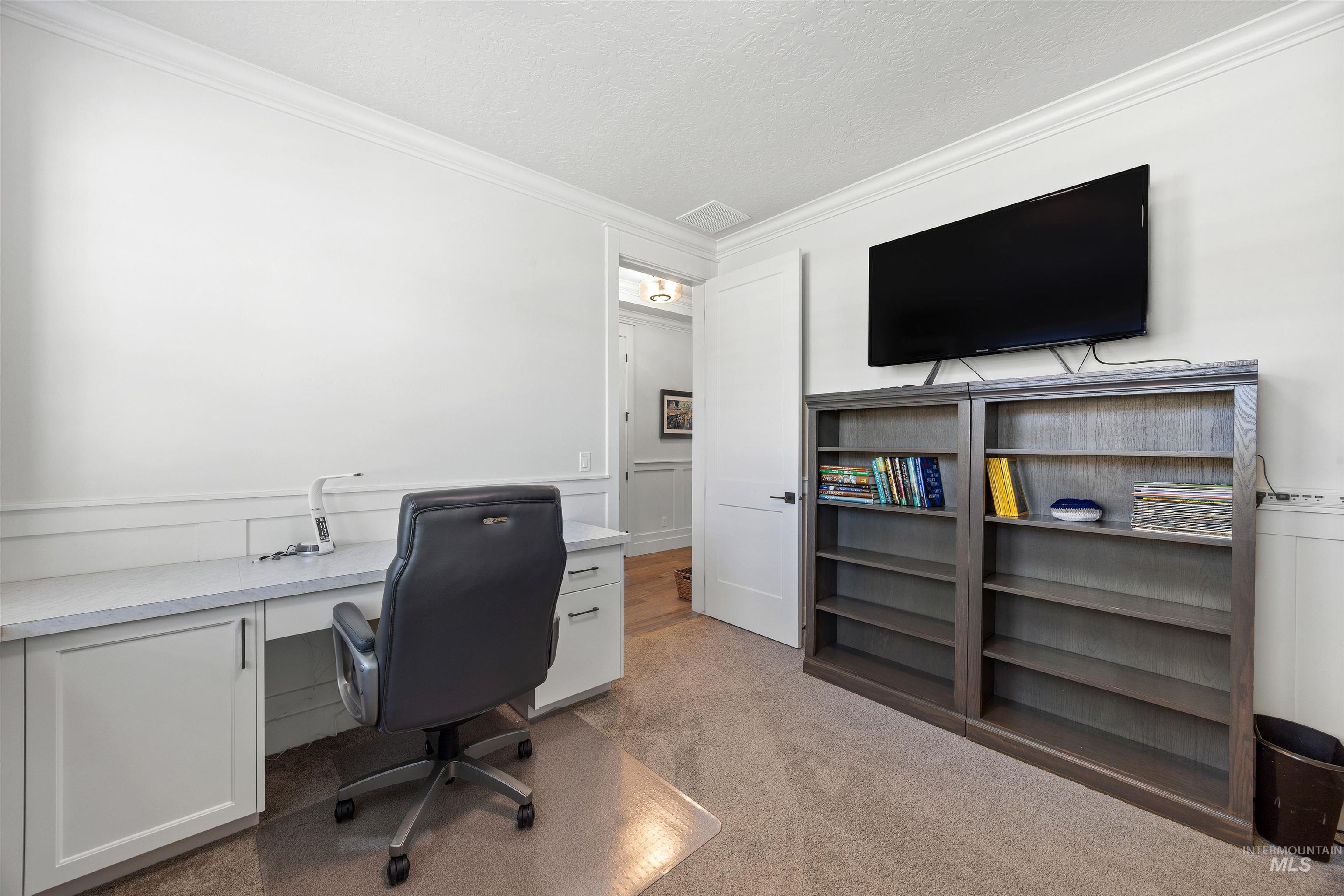 1360 E Azan St, Meridian, Idaho 83646-7725, 3 Bedrooms, 3 Bathrooms, Residential For Sale, Price $889,777,MLS 98983609