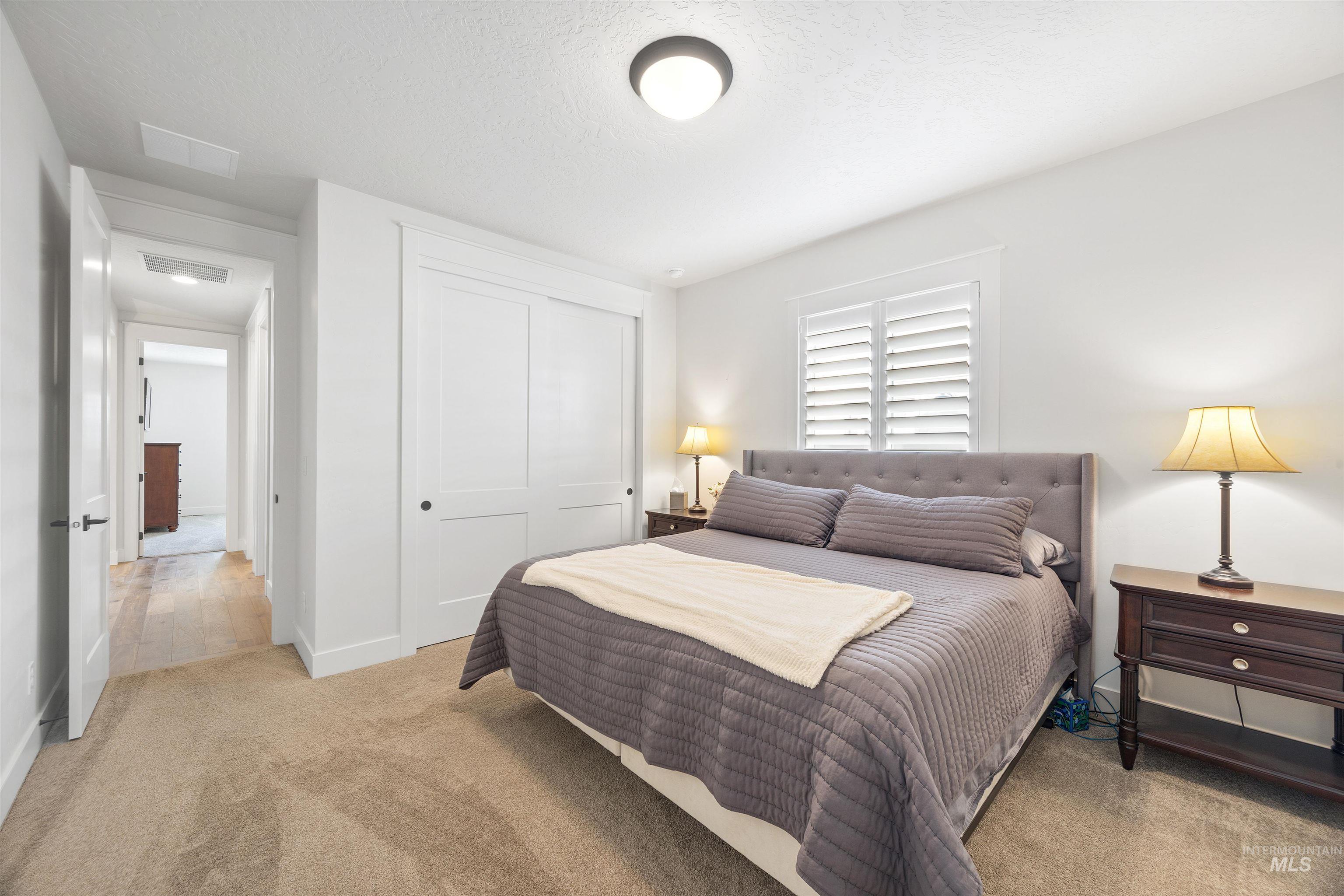 1360 E Azan St, Meridian, Idaho 83646-7725, 3 Bedrooms, 3 Bathrooms, Residential For Sale, Price $889,777,MLS 98983609