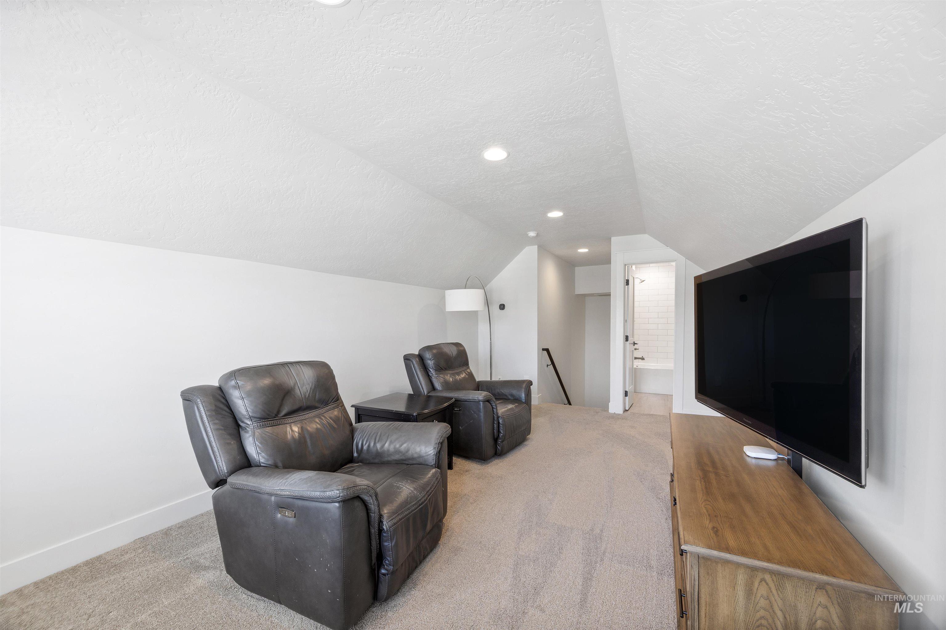 1360 E Azan St, Meridian, Idaho 83646-7725, 3 Bedrooms, 3 Bathrooms, Residential For Sale, Price $889,777,MLS 98983609