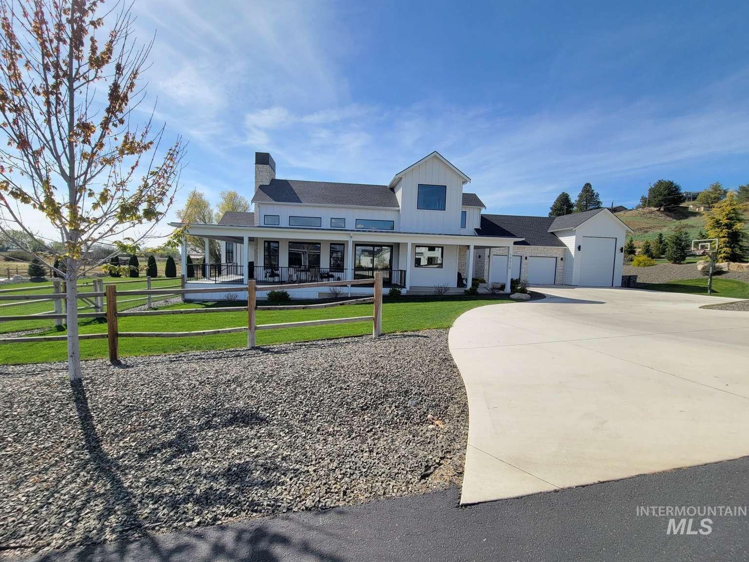 10510 Ryken Meadows Ln, Star, Idaho 83669, 3 Bedrooms, 3 Bathrooms, Residential For Sale, Price $1,324,900,MLS 98983610