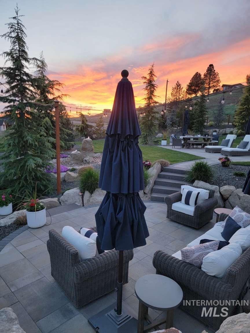 10510 Ryken Meadows Ln, Star, Idaho 83669, 3 Bedrooms, 3 Bathrooms, Residential For Sale, Price $1,324,900,MLS 98983610