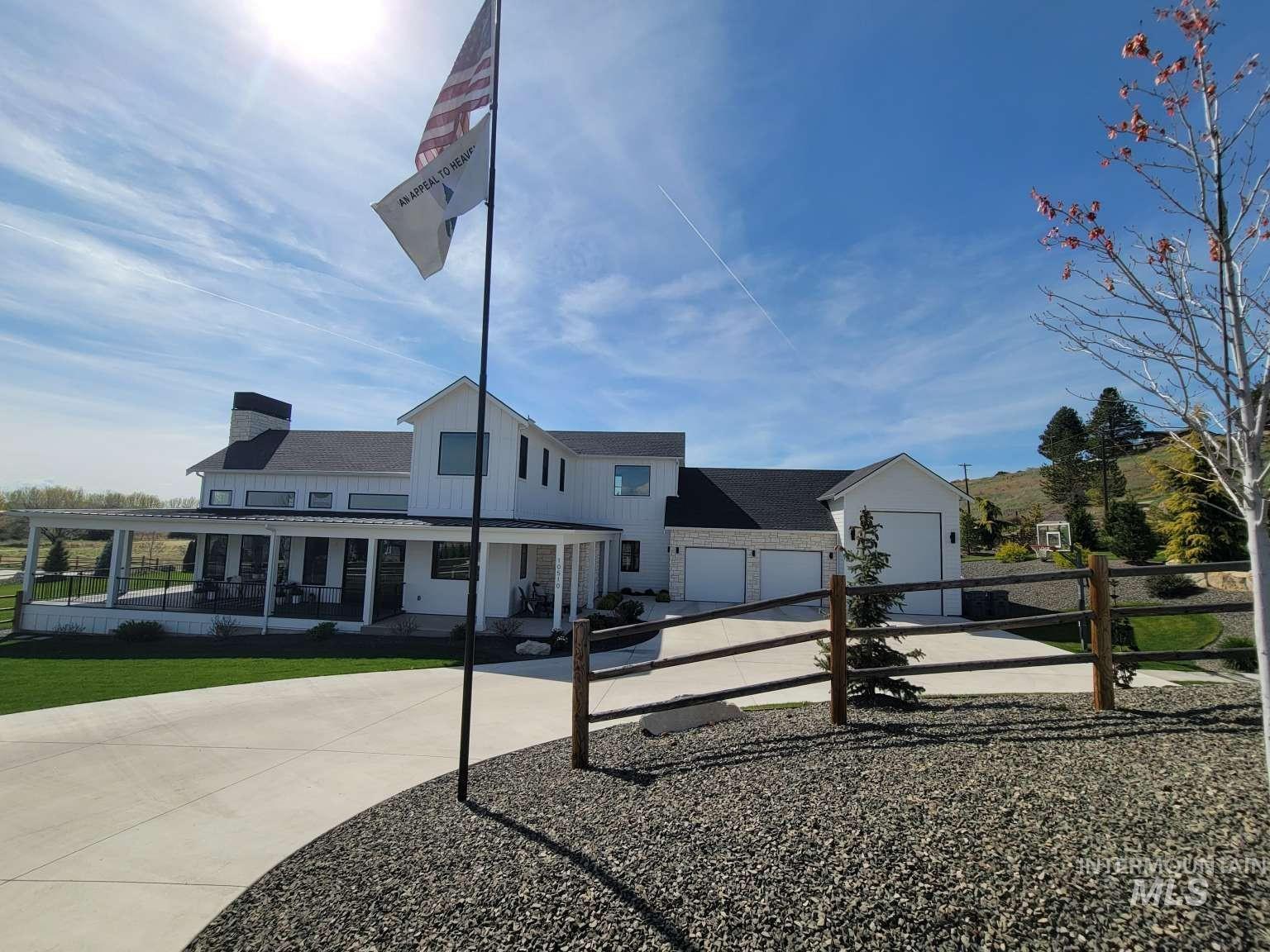 10510 Ryken Meadows Ln, Star, Idaho 83669, 3 Bedrooms, 3 Bathrooms, Residential For Sale, Price $1,324,900,MLS 98983610