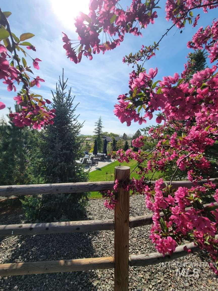 10510 Ryken Meadows Ln, Star, Idaho 83669, 3 Bedrooms, 3 Bathrooms, Residential For Sale, Price $1,324,900,MLS 98983610