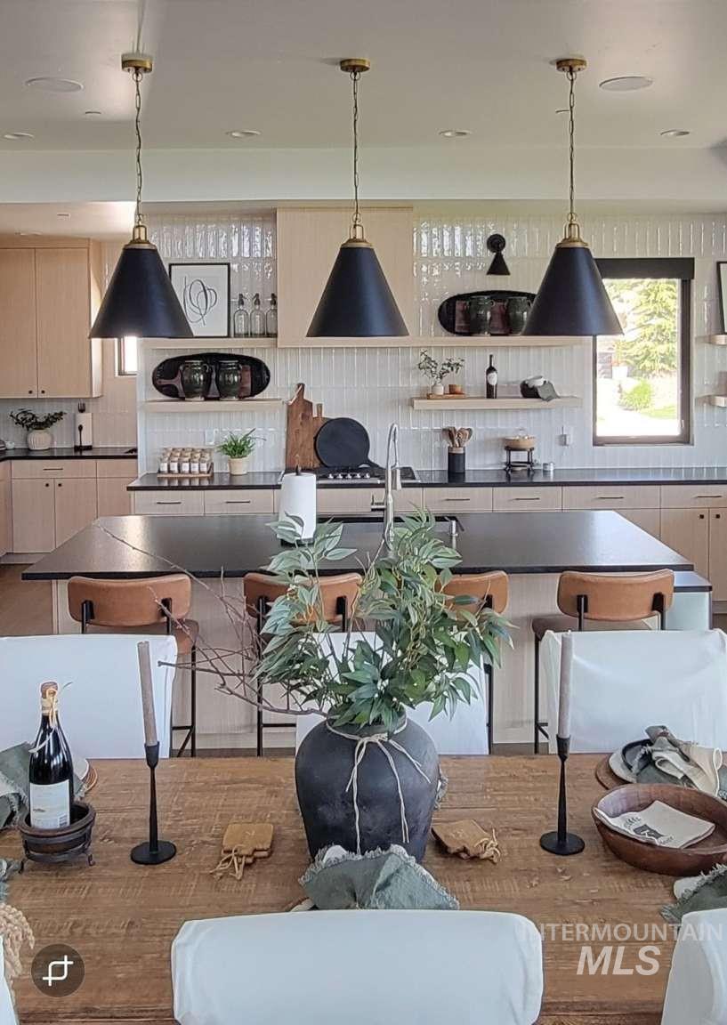 10510 Ryken Meadows Ln, Star, Idaho 83669, 3 Bedrooms, 3 Bathrooms, Residential For Sale, Price $1,324,900,MLS 98983610