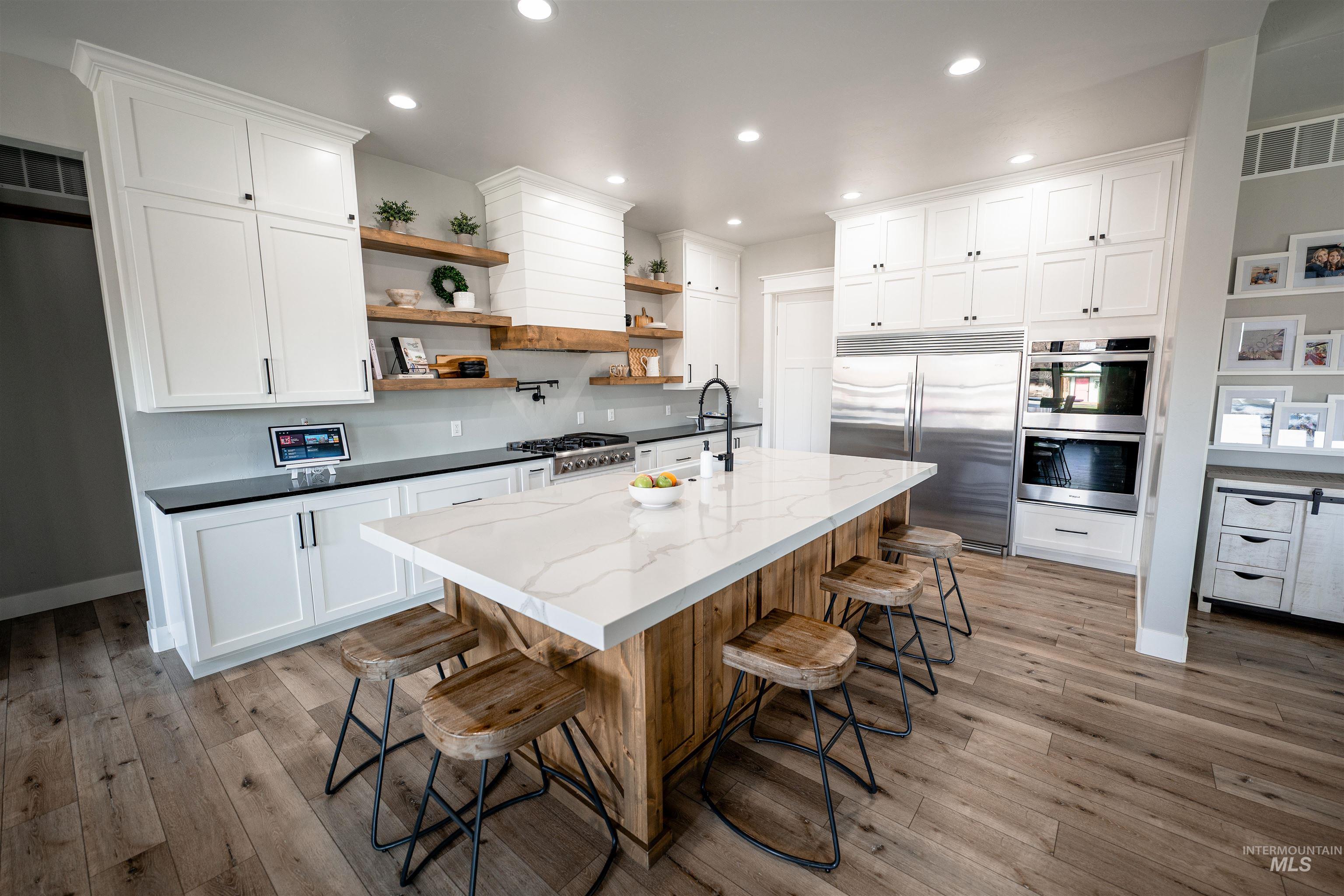 1506 E 4448 N, Buhl, Idaho 83316, 5 Bedrooms, 4.5 Bathrooms, Residential For Sale, Price $1,429,000, 98983613