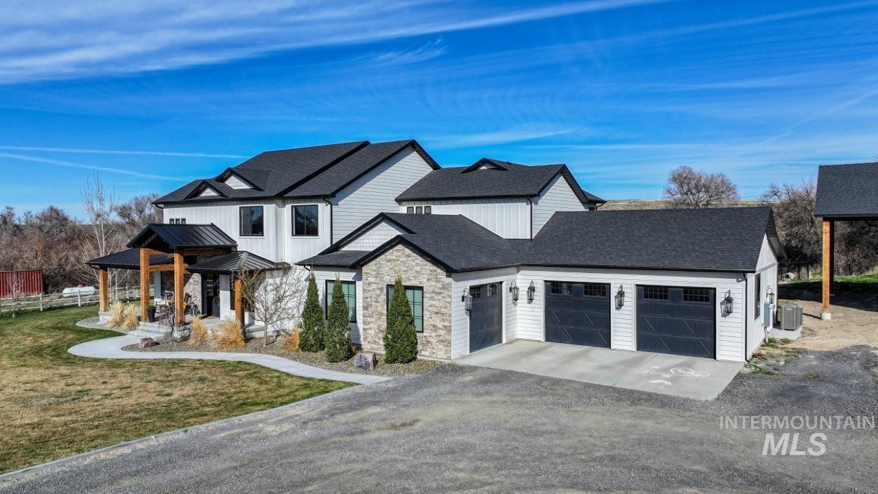 1506 E 4448 N, Buhl, Idaho 83316, 5 Bedrooms, 4.5 Bathrooms, Residential For Sale, Price $1,429,000, 98983613