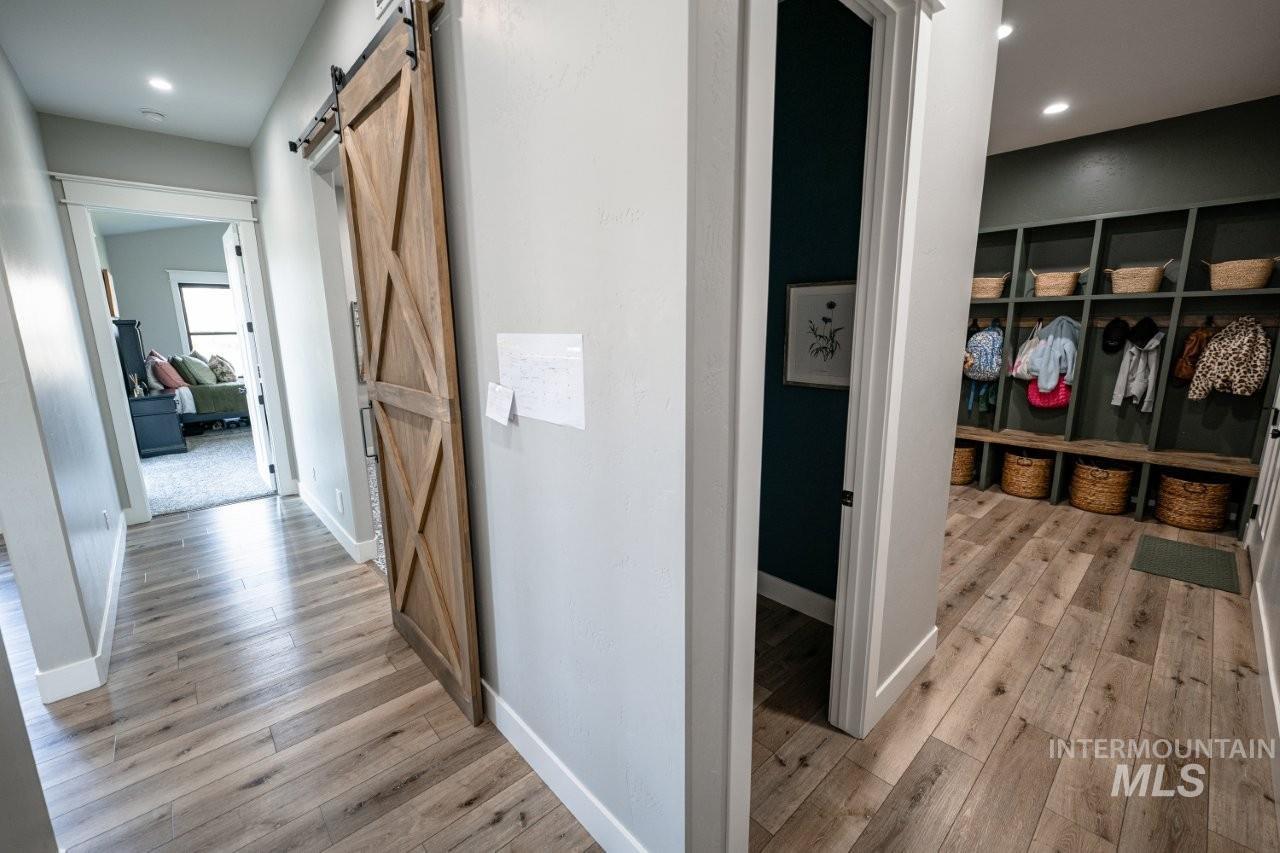 1506 E 4448 N, Buhl, Idaho 83316, 5 Bedrooms, 4.5 Bathrooms, Residential For Sale, Price $1,429,000, 98983613