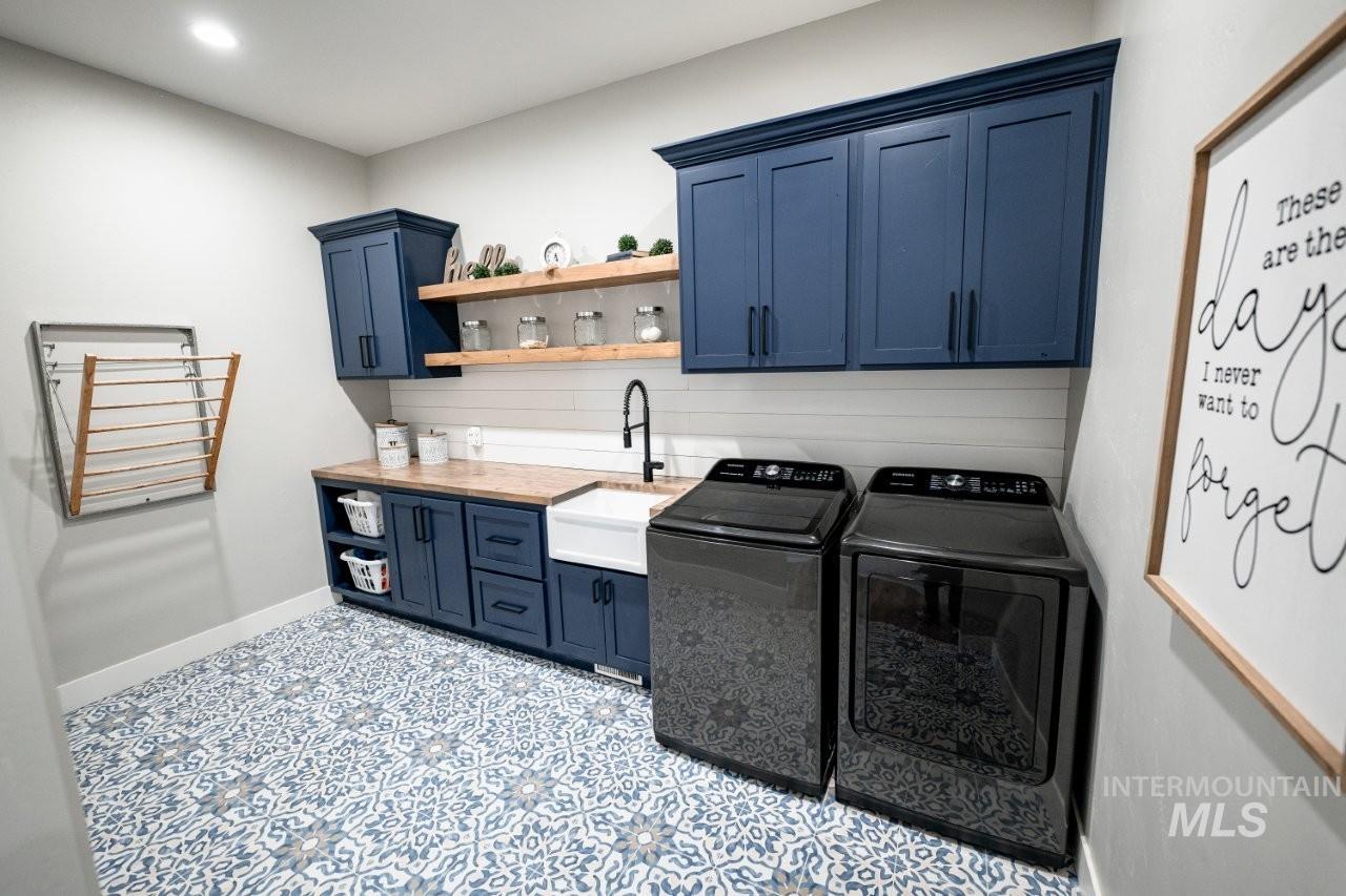 1506 E 4448 N, Buhl, Idaho 83316, 5 Bedrooms, 4.5 Bathrooms, Residential For Sale, Price $1,429,000, 98983613