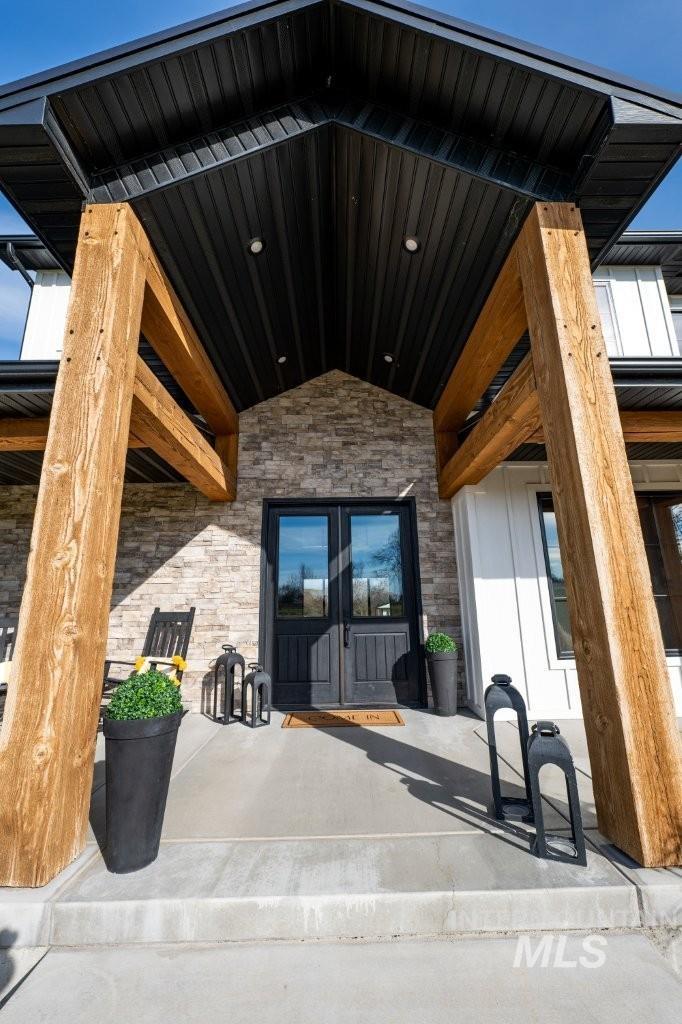 1506 E 4448 N, Buhl, Idaho 83316, 5 Bedrooms, 4.5 Bathrooms, Residential For Sale, Price $1,429,000, 98983613