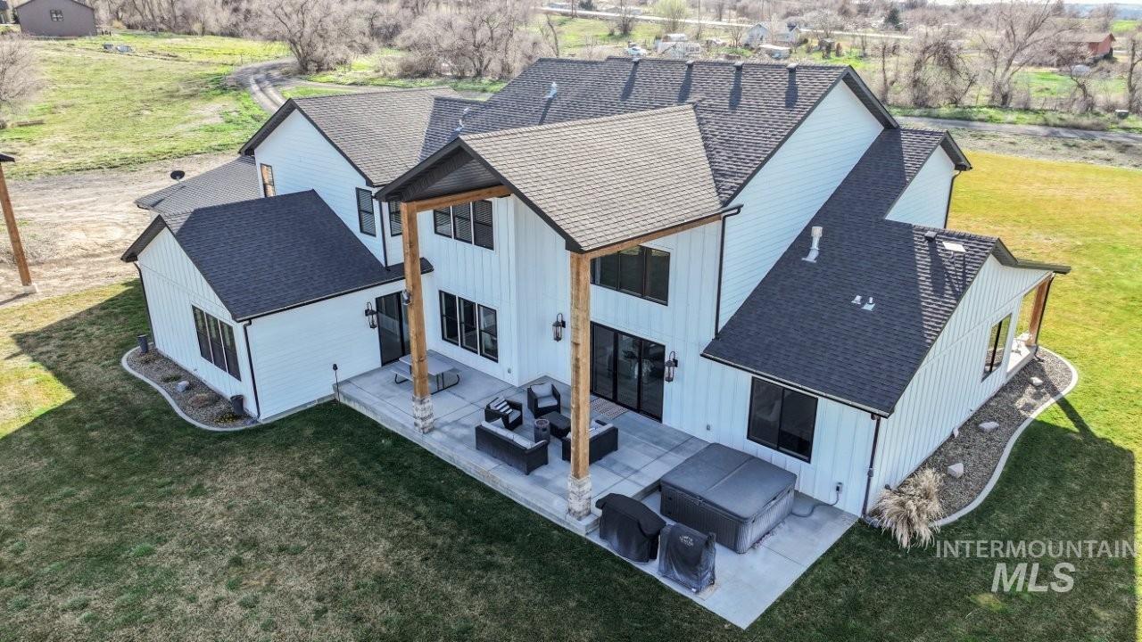 1506 E 4448 N, Buhl, Idaho 83316, 5 Bedrooms, 4.5 Bathrooms, Residential For Sale, Price $1,429,000, 98983613