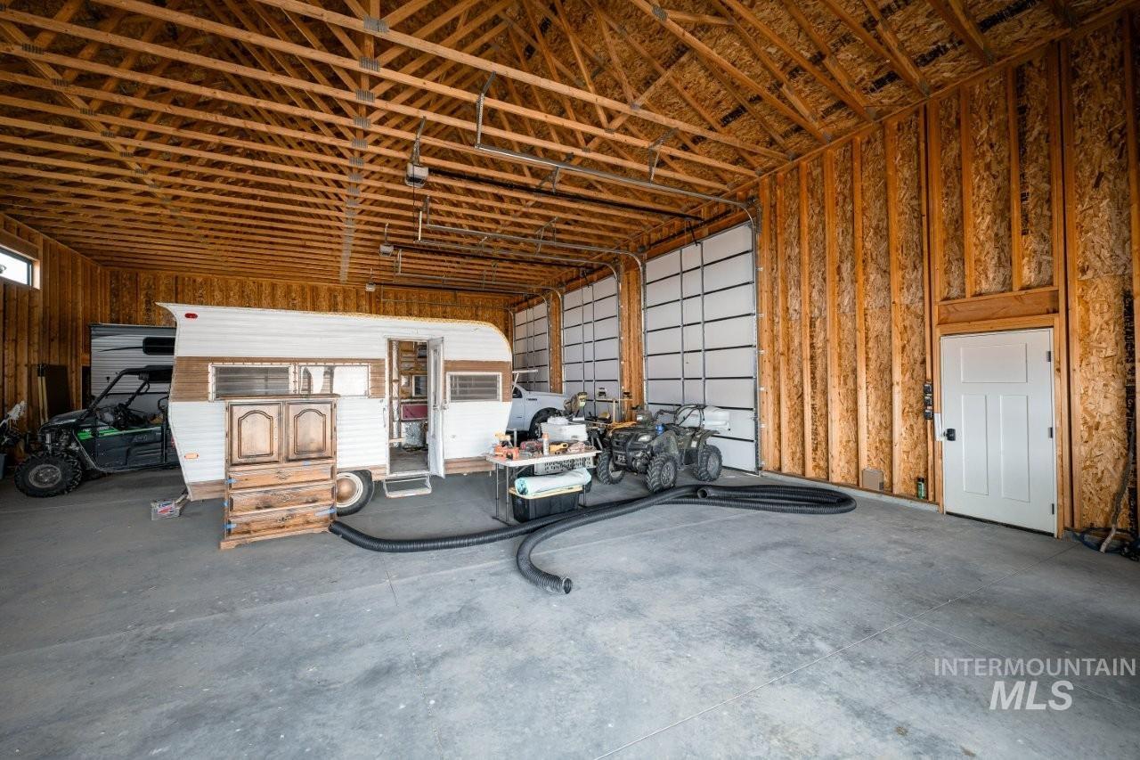 1506 E 4448 N, Buhl, Idaho 83316, 5 Bedrooms, 4.5 Bathrooms, Residential For Sale, Price $1,429,000, 98983613