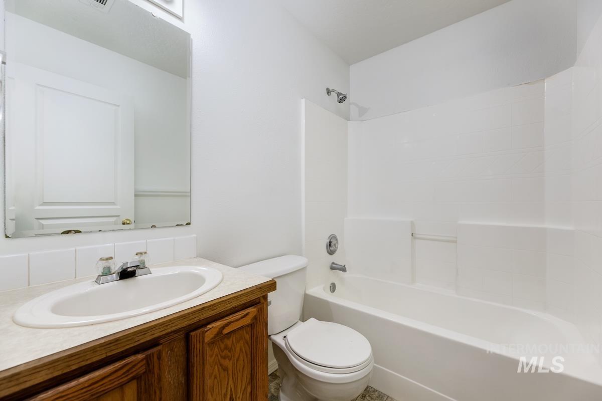 5421 Compass Way, Caldwell, Idaho 83607, 4 Bedrooms, 2 Bathrooms, Residential For Sale, Price $349,900,MLS 98983615