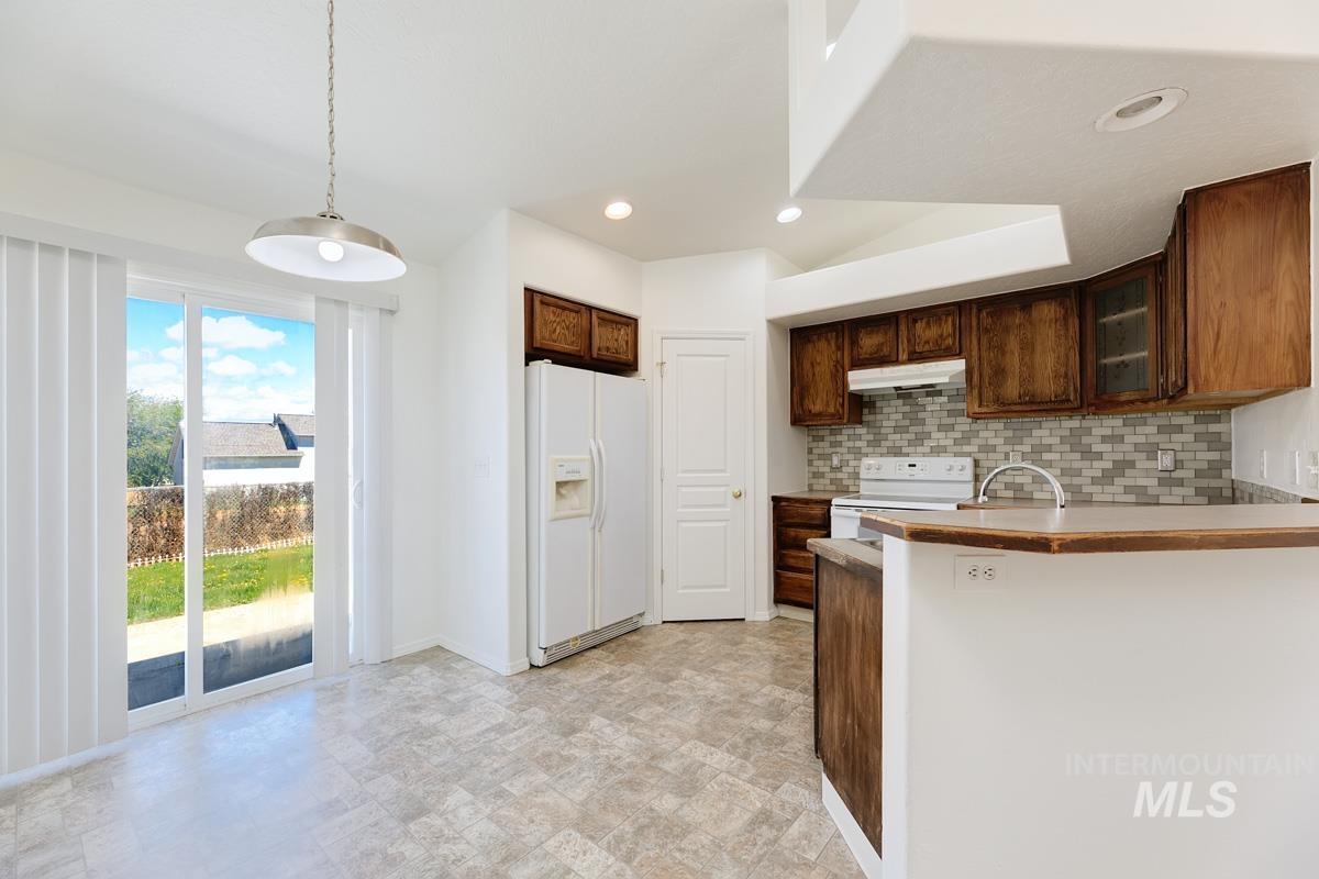 5421 Compass Way, Caldwell, Idaho 83607, 4 Bedrooms, 2 Bathrooms, Residential For Sale, Price $349,900,MLS 98983615