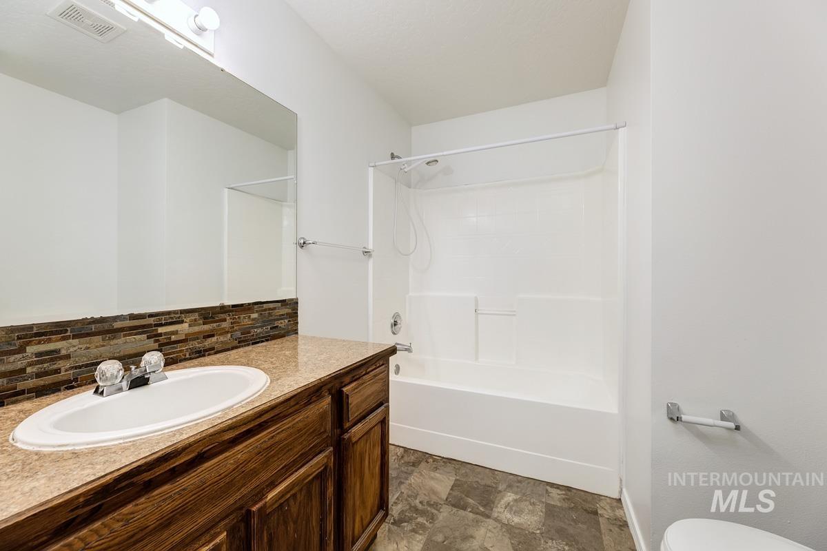 5421 Compass Way, Caldwell, Idaho 83607, 4 Bedrooms, 2 Bathrooms, Residential For Sale, Price $349,900,MLS 98983615