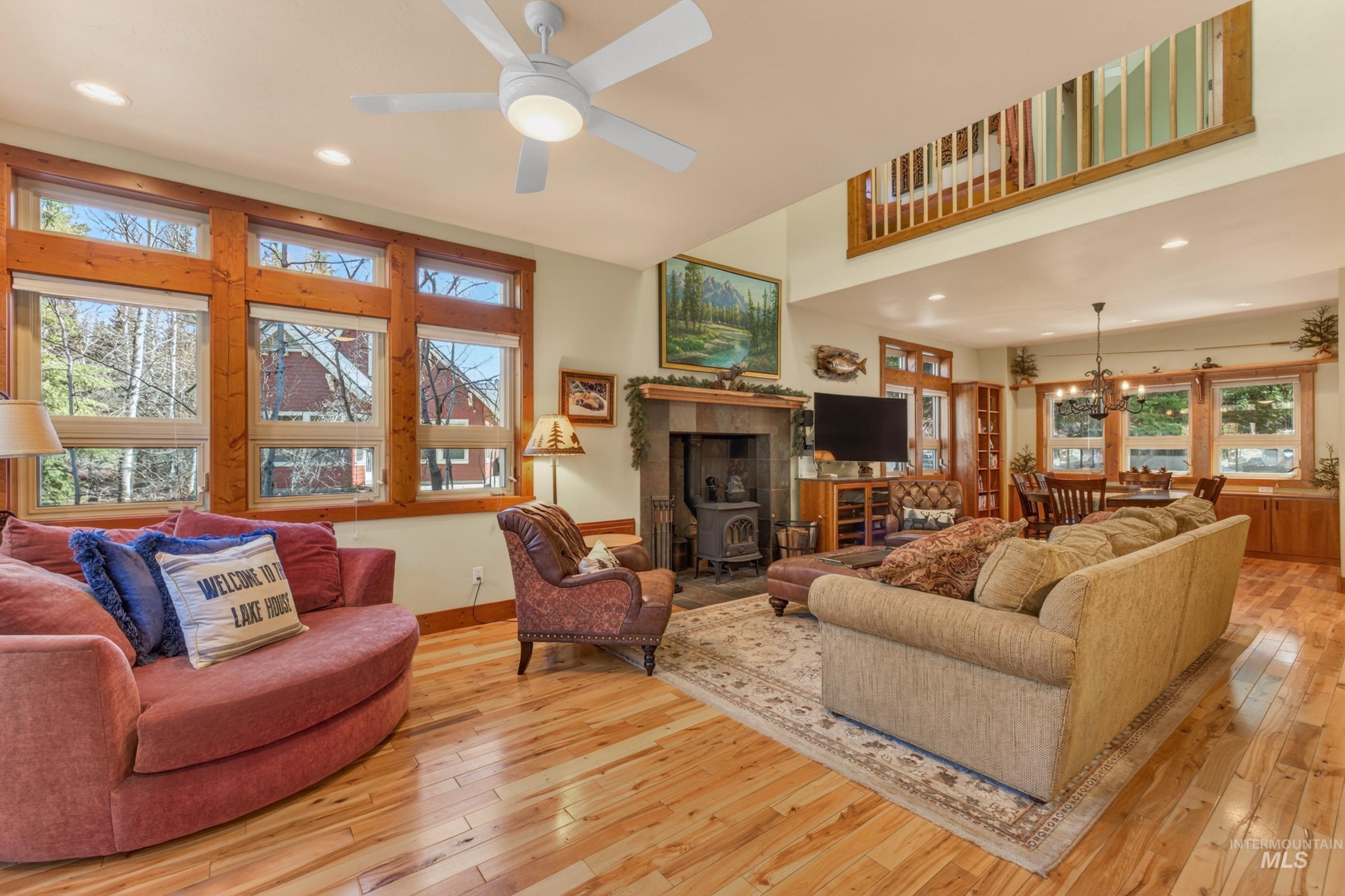 917 Camas, McCall, Idaho 83638, 4 Bedrooms, 3 Bathrooms, Residential For Sale, Price $989,000,MLS 98983617