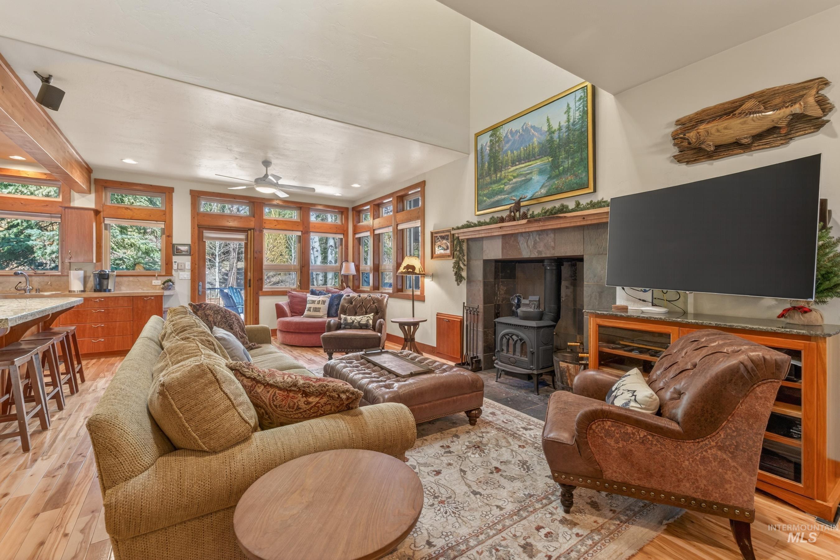 917 Camas, McCall, Idaho 83638, 4 Bedrooms, 3 Bathrooms, Residential For Sale, Price $989,000,MLS 98983617