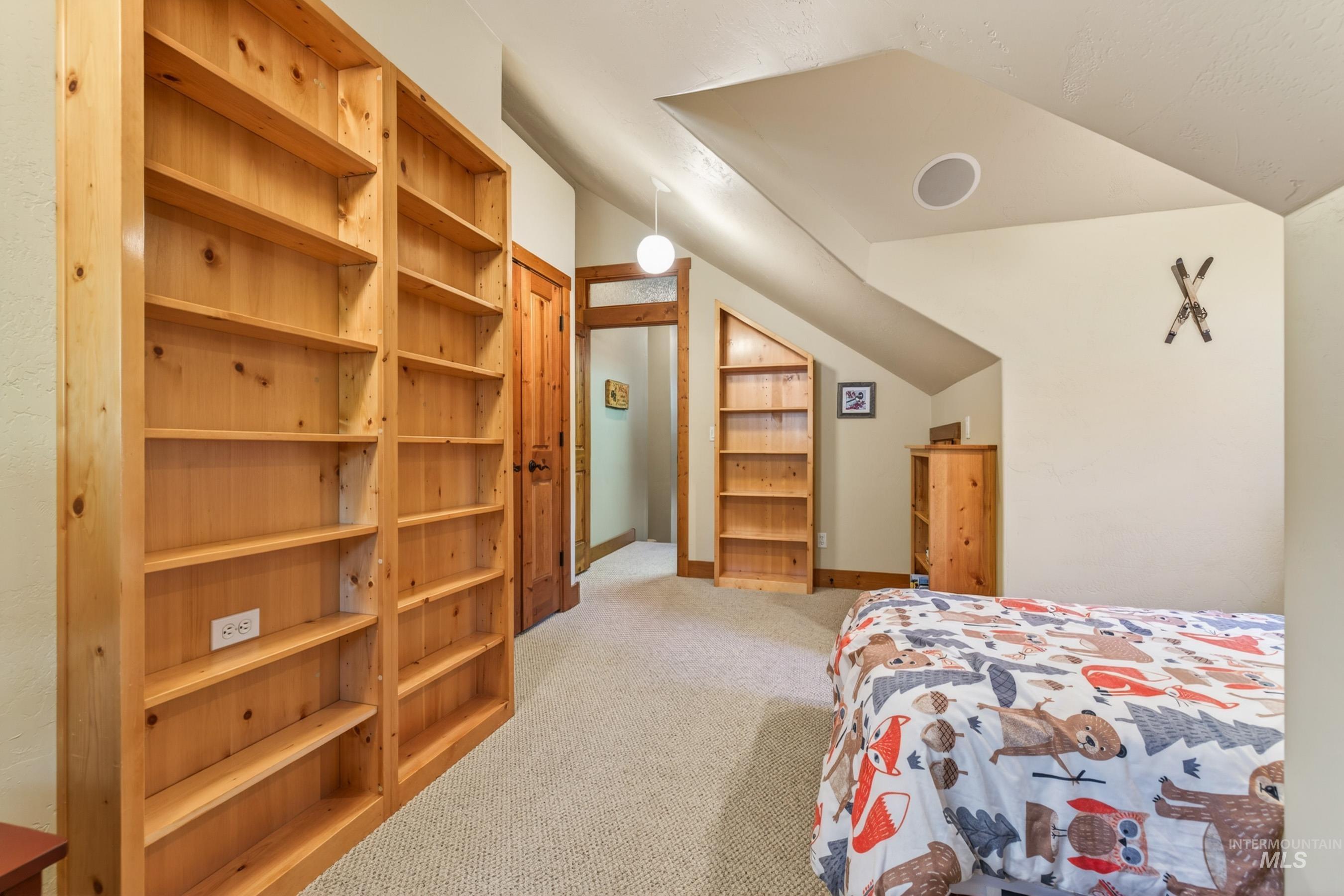 917 Camas, McCall, Idaho 83638, 4 Bedrooms, 3 Bathrooms, Residential For Sale, Price $989,000,MLS 98983617