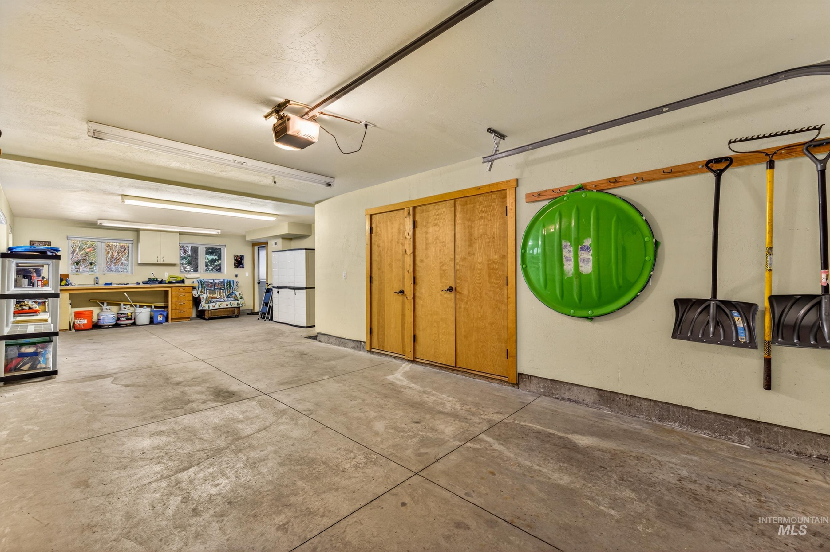 917 Camas, McCall, Idaho 83638, 4 Bedrooms, 3 Bathrooms, Residential For Sale, Price $989,000,MLS 98983617