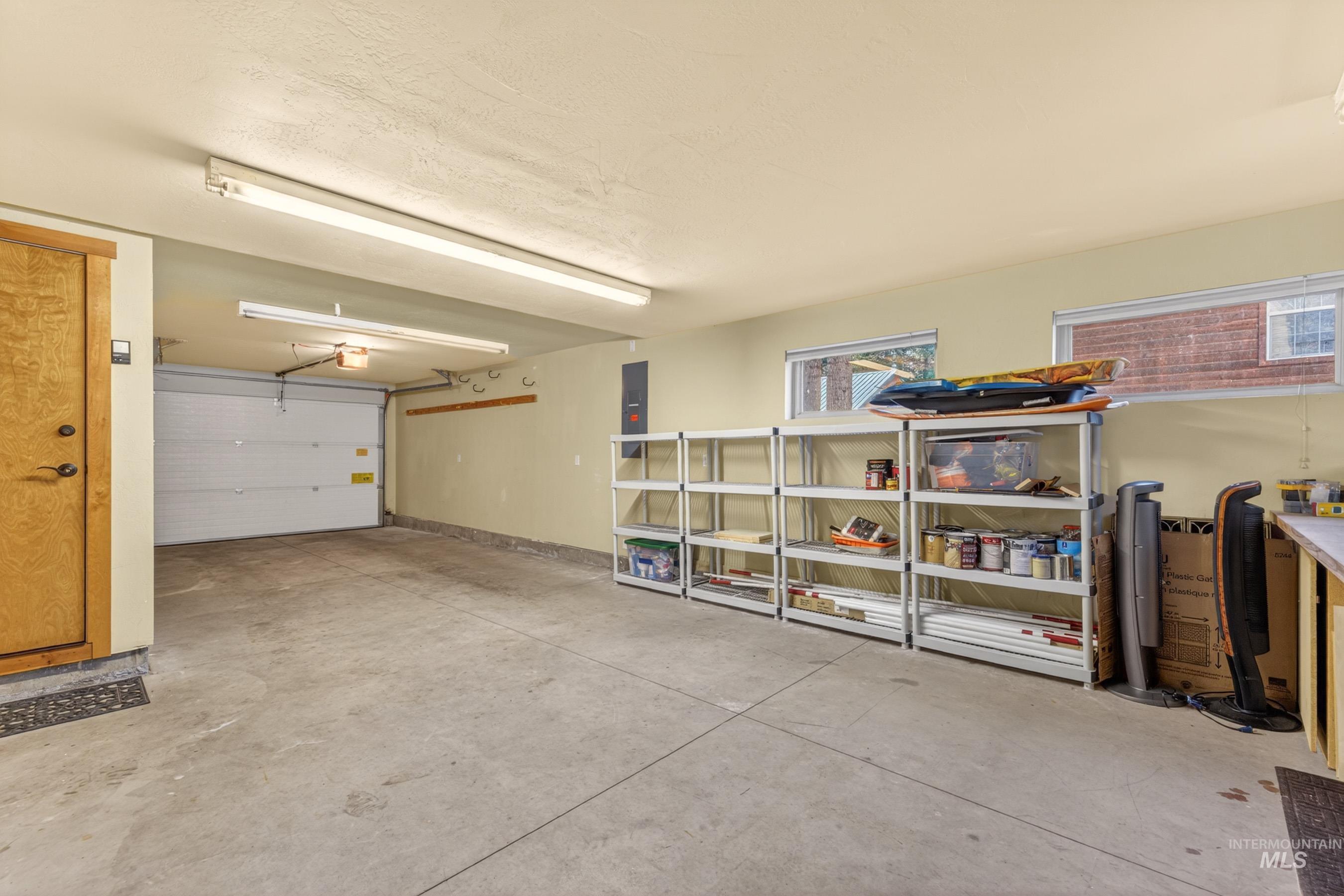 917 Camas, McCall, Idaho 83638, 4 Bedrooms, 3 Bathrooms, Residential For Sale, Price $989,000,MLS 98983617