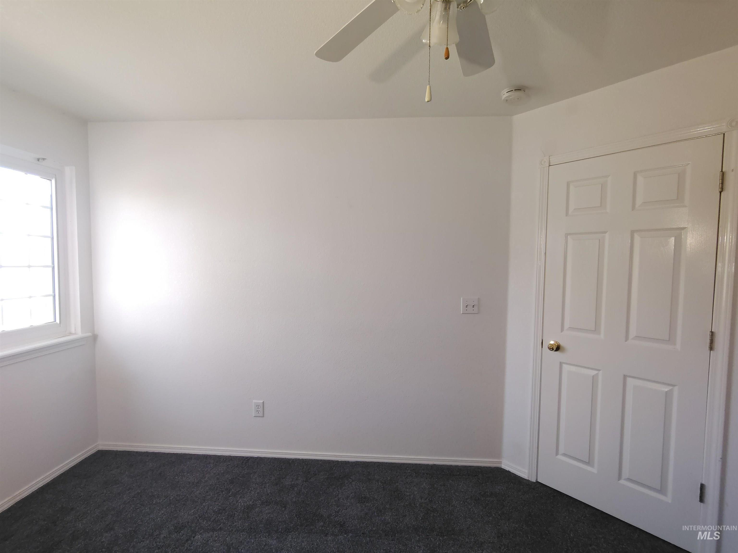 1426 N Tasavol Avenue, Kuna, Idaho 83634, 3 Bedrooms, 3 Bathrooms, Residential For Sale, Price $370,000,MLS 98983618