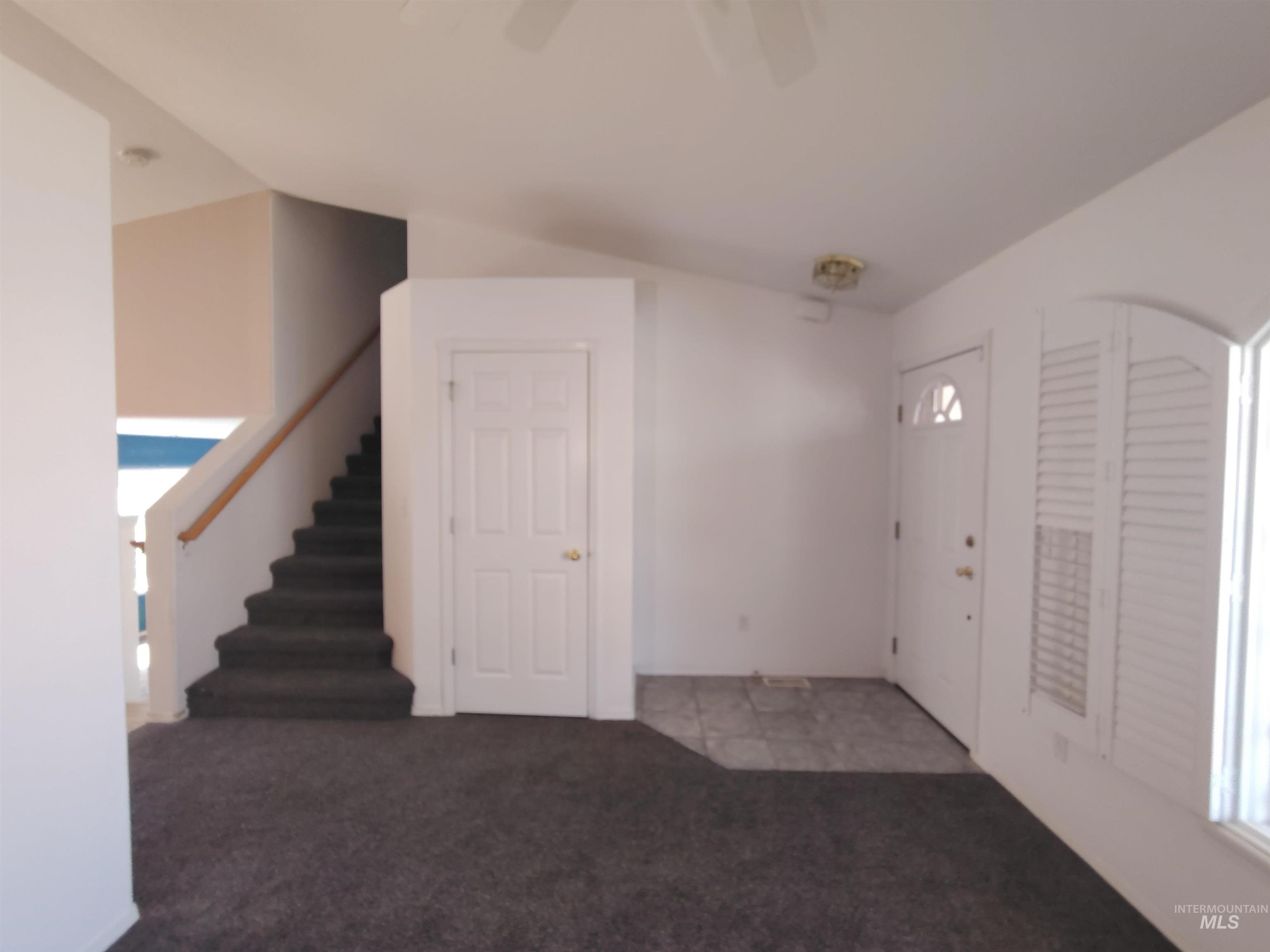 1426 N Tasavol Avenue, Kuna, Idaho 83634, 3 Bedrooms, 3 Bathrooms, Residential For Sale, Price $370,000,MLS 98983618