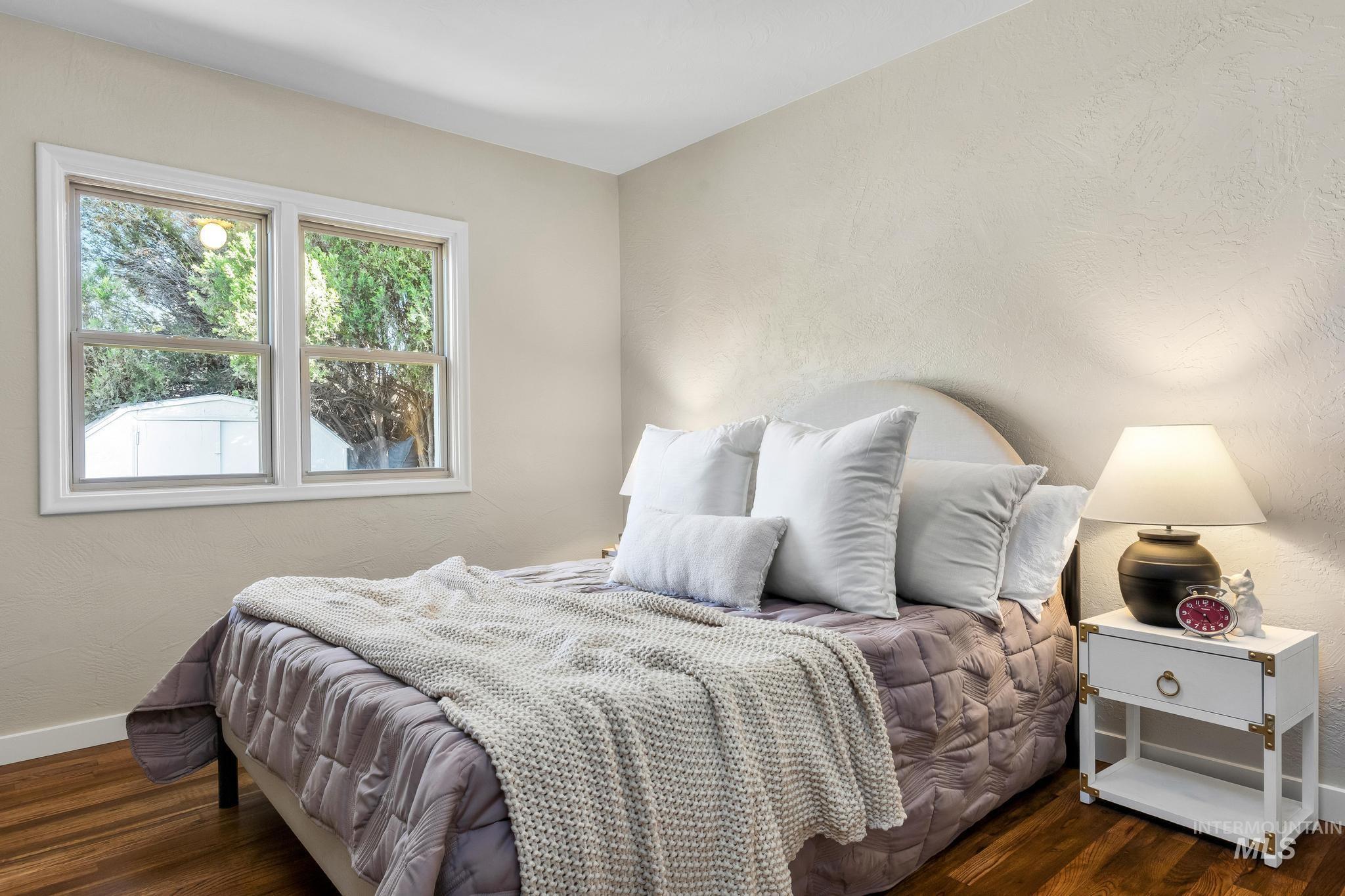 801 S 18th Ave, Caldwell, Idaho 83605, 5 Bedrooms, 2 Bathrooms, Residential For Sale, Price $474,900, 98983619