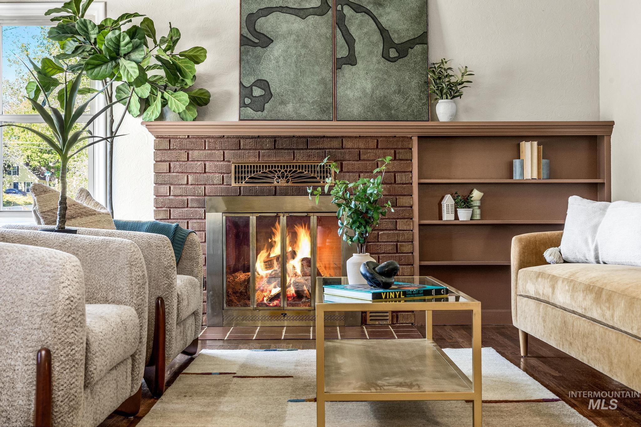 801 S 18th Ave, Caldwell, Idaho 83605, 5 Bedrooms, 2 Bathrooms, Residential For Sale, Price $474,900, 98983619