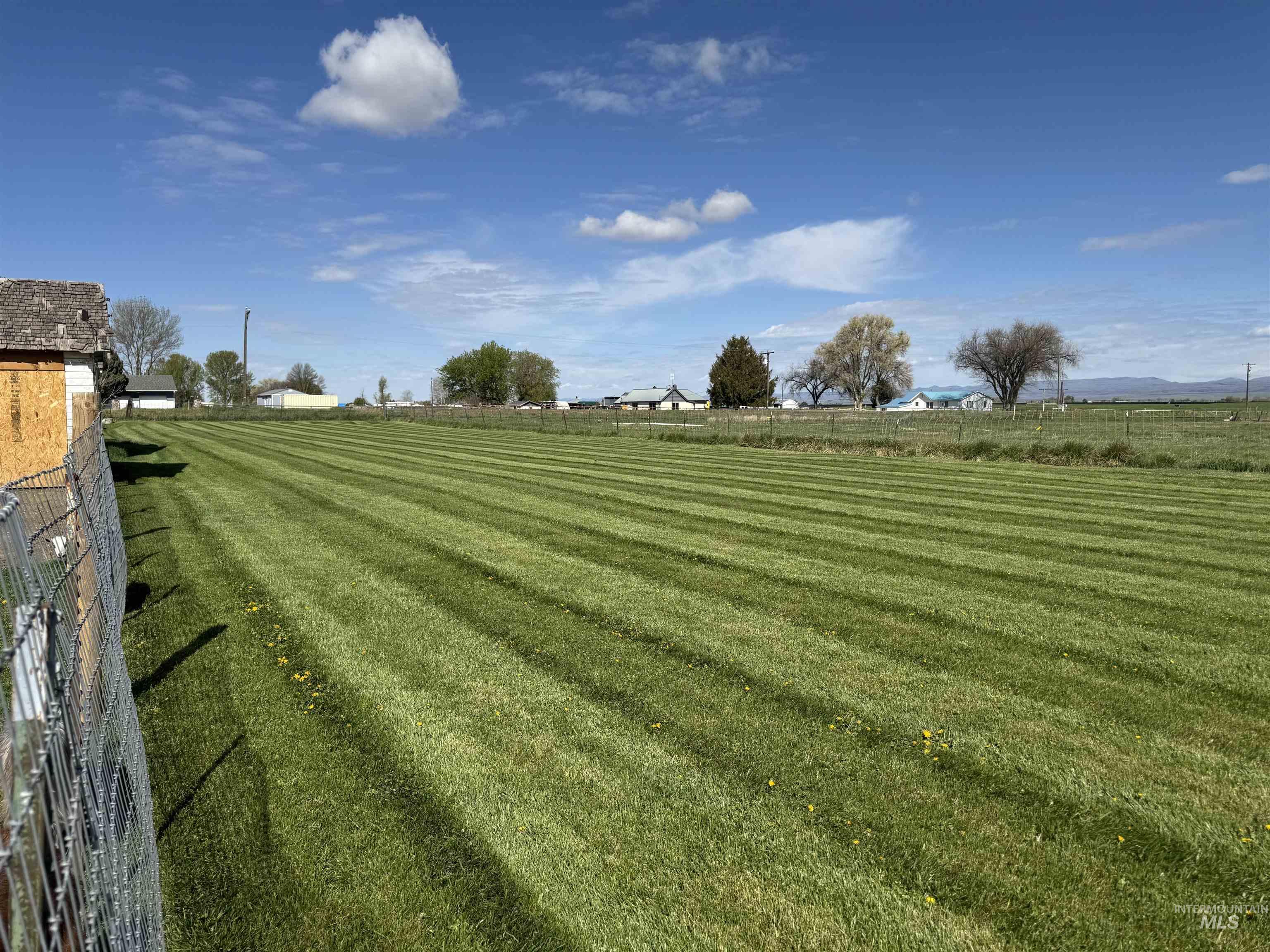 1698 State Hwy 46, Gooding, Idaho 83330, 3 Bedrooms, 1 Bathroom, Residential For Sale, Price $395,000,MLS 98983620