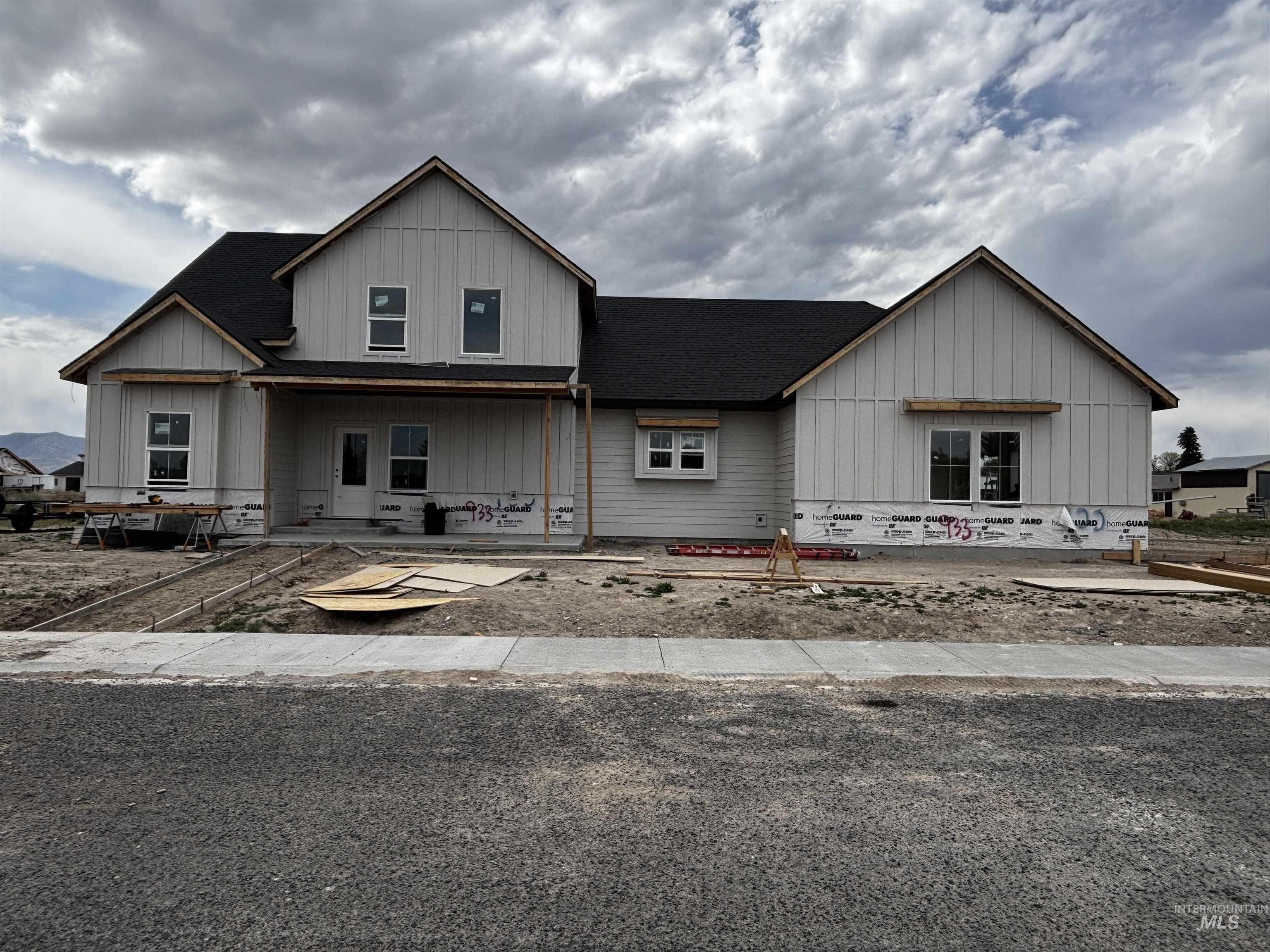 933 E Coventry Lane, Burley, Idaho 83318, 4 Bedrooms, 3 Bathrooms, Residential For Sale, Price $655,000, 98983621