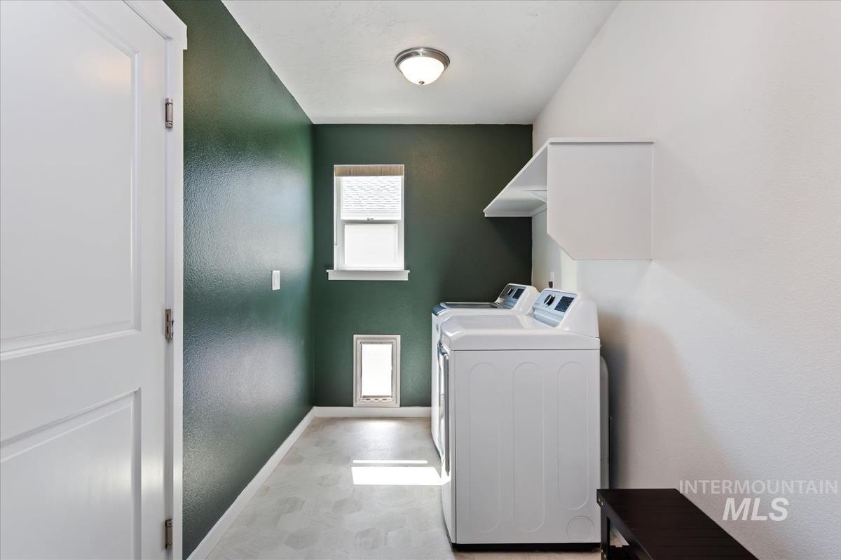 19411 Kiowa Creek Way, Caldwell, Idaho 83605, 3 Bedrooms, 2 Bathrooms, Residential For Sale, Price $391,000,MLS 98983623