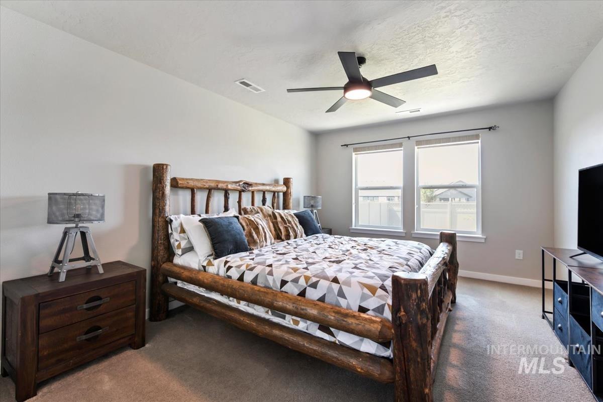 19411 Kiowa Creek Way, Caldwell, Idaho 83605, 3 Bedrooms, 2 Bathrooms, Residential For Sale, Price $391,000,MLS 98983623