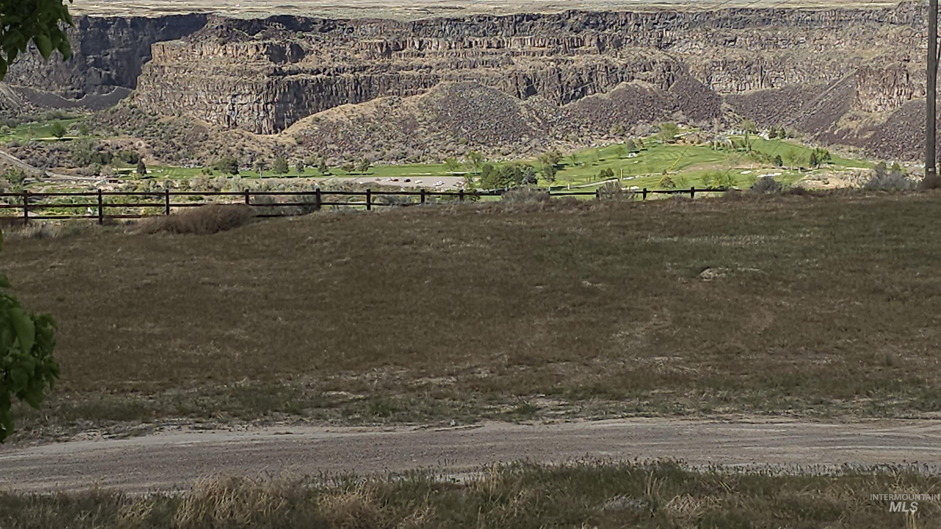 286 River Vista Place, Twin Falls, Idaho 83301, 3 Bedrooms, 4 Bathrooms, Residential For Sale, Price $499,900, 98983624