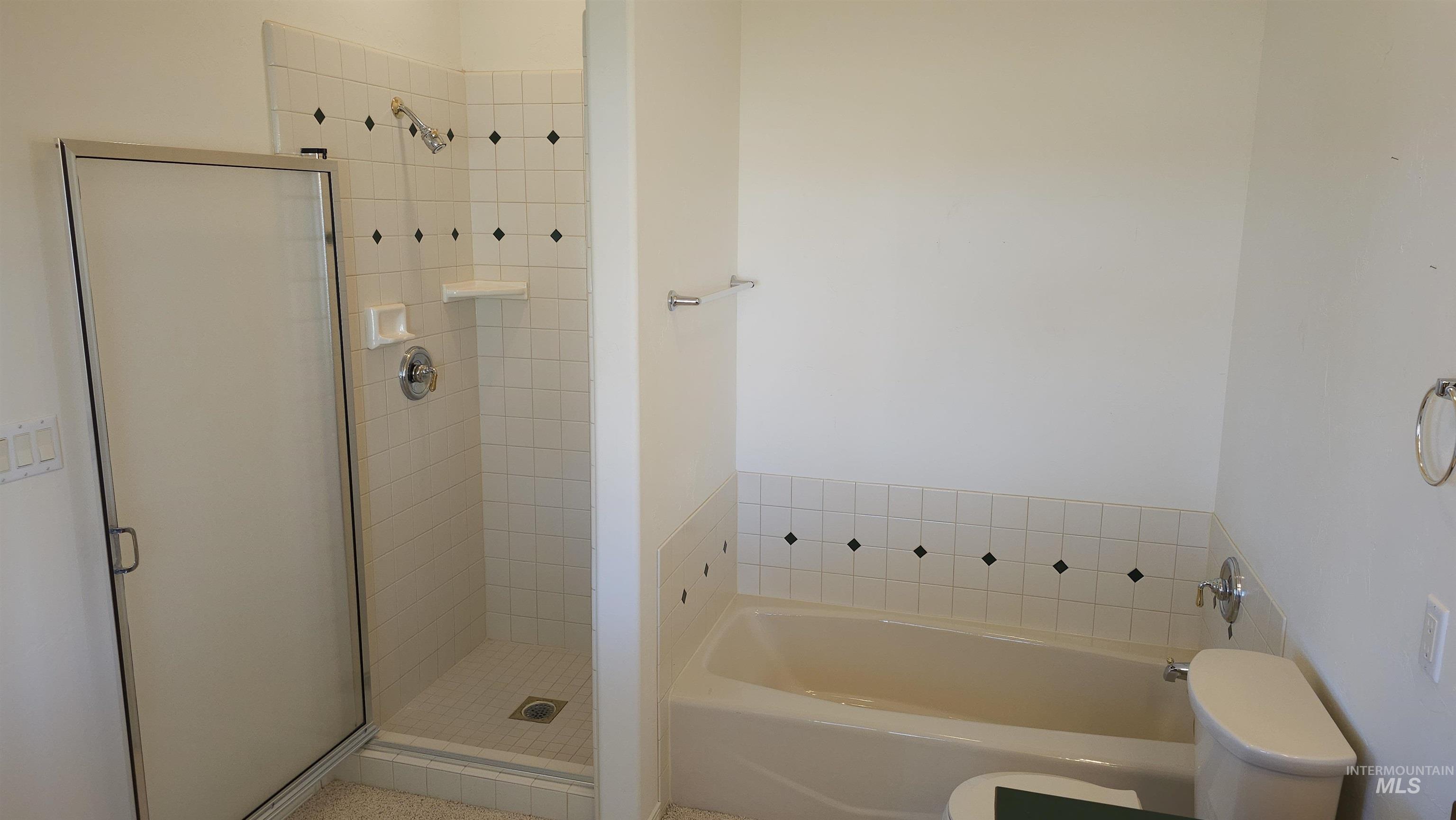 286 River Vista Place, Twin Falls, Idaho 83301, 3 Bedrooms, 4 Bathrooms, Residential For Sale, Price $519,900, 98983624