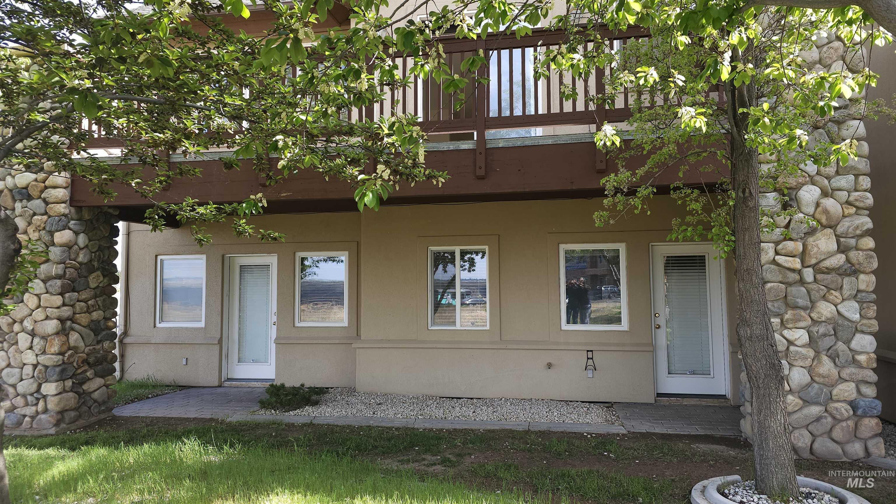 286 River Vista Place, Twin Falls, Idaho 83301, 3 Bedrooms, 4 Bathrooms, Residential For Sale, Price $499,900, 98983624