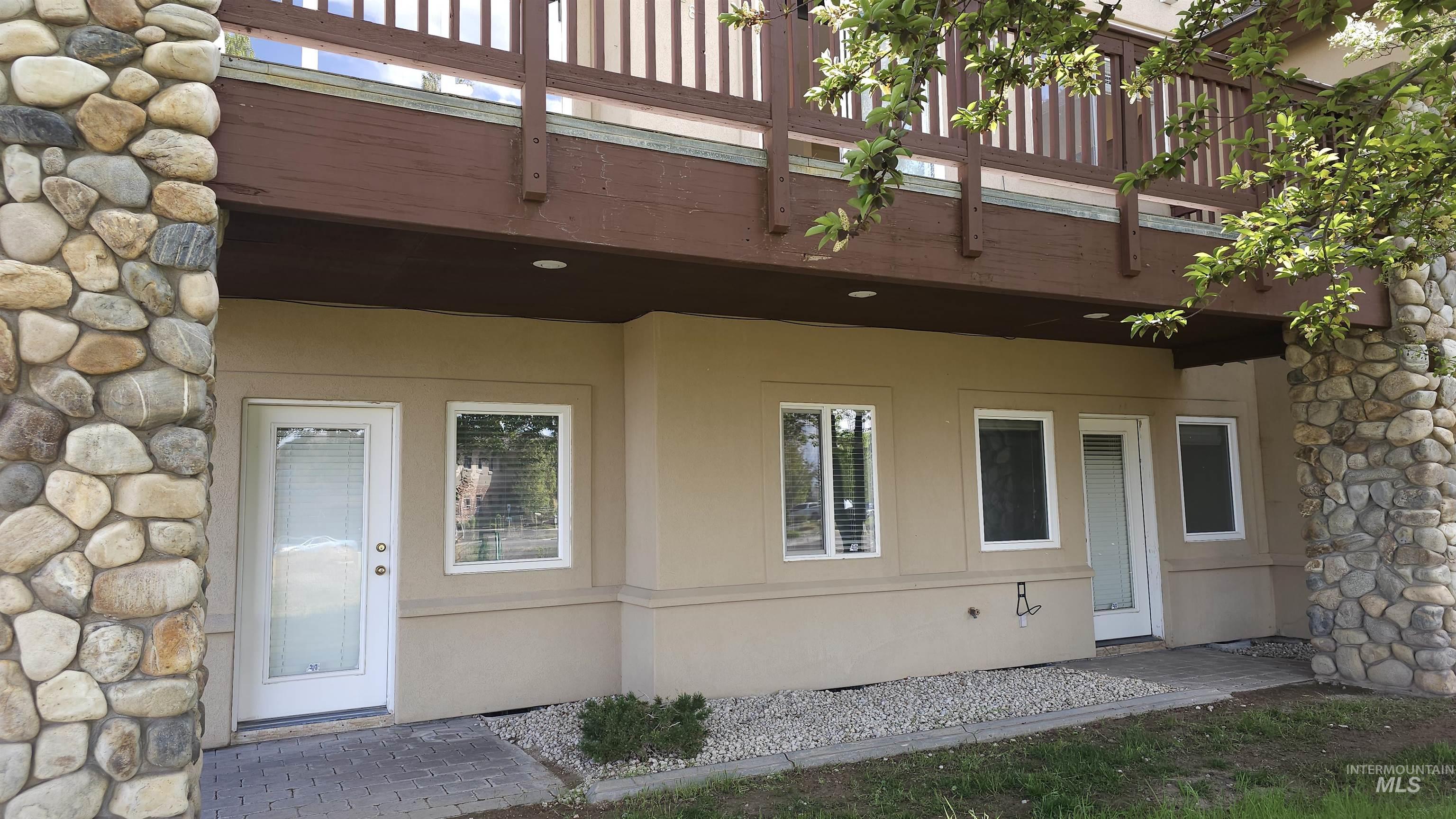 286 River Vista Place, Twin Falls, Idaho 83301, 3 Bedrooms, 4 Bathrooms, Residential For Sale, Price $499,900, 98983624