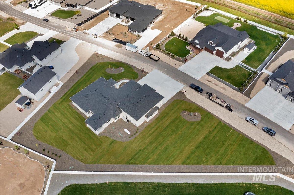 16845 Long Meadow Dr, Caldwell, Idaho 83607, 3 Bedrooms, 2.5 Bathrooms, Residential For Sale, Price $1,275,000,MLS 98983625