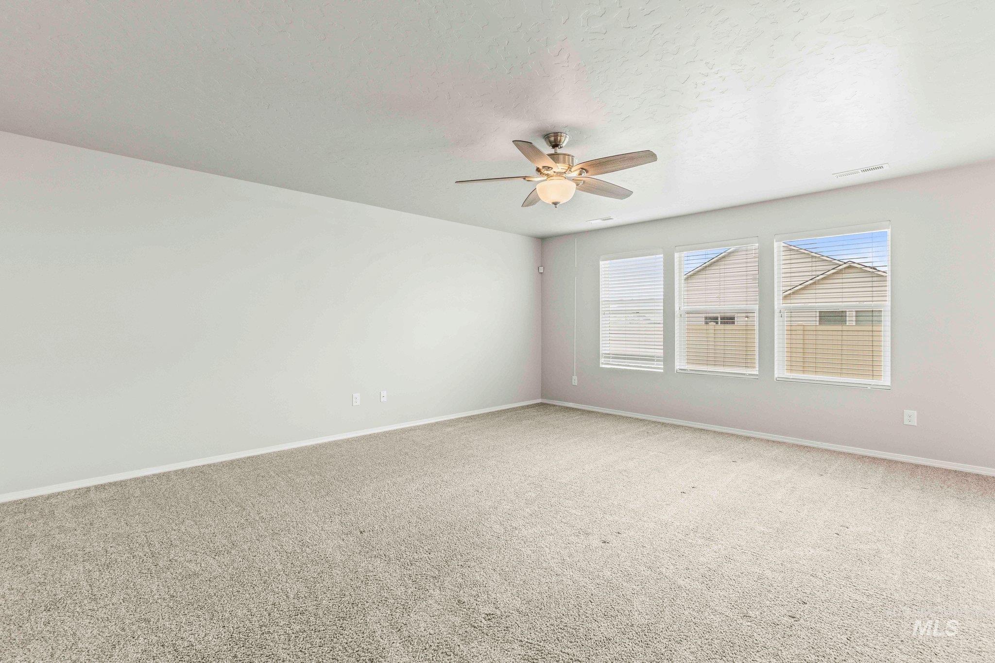 16888 Courtney Way, Caldwell, Idaho 83607-5842, 4 Bedrooms, 2.5 Bathrooms, Residential For Sale, Price $459,900, 98983626