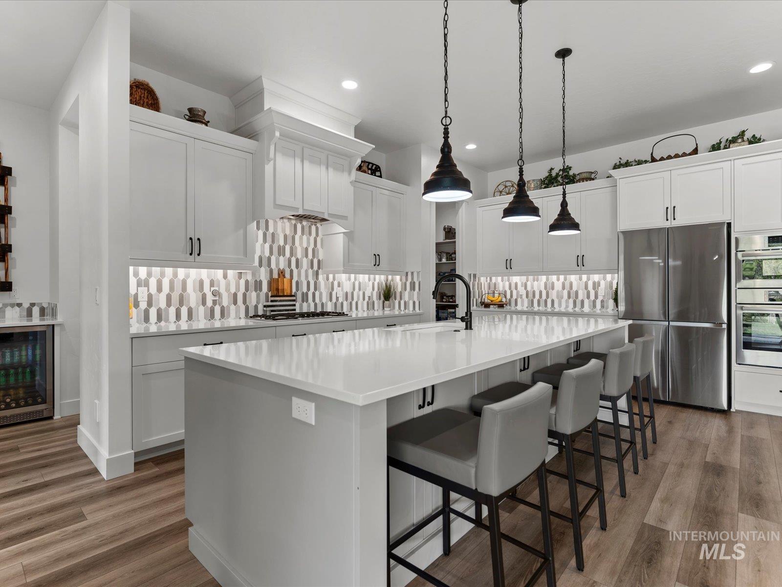 6278 Chateau Ct, Star, Idaho 83669, 4 Bedrooms, 3.5 Bathrooms, Residential For Sale, Price $899,900,MLS 98983629