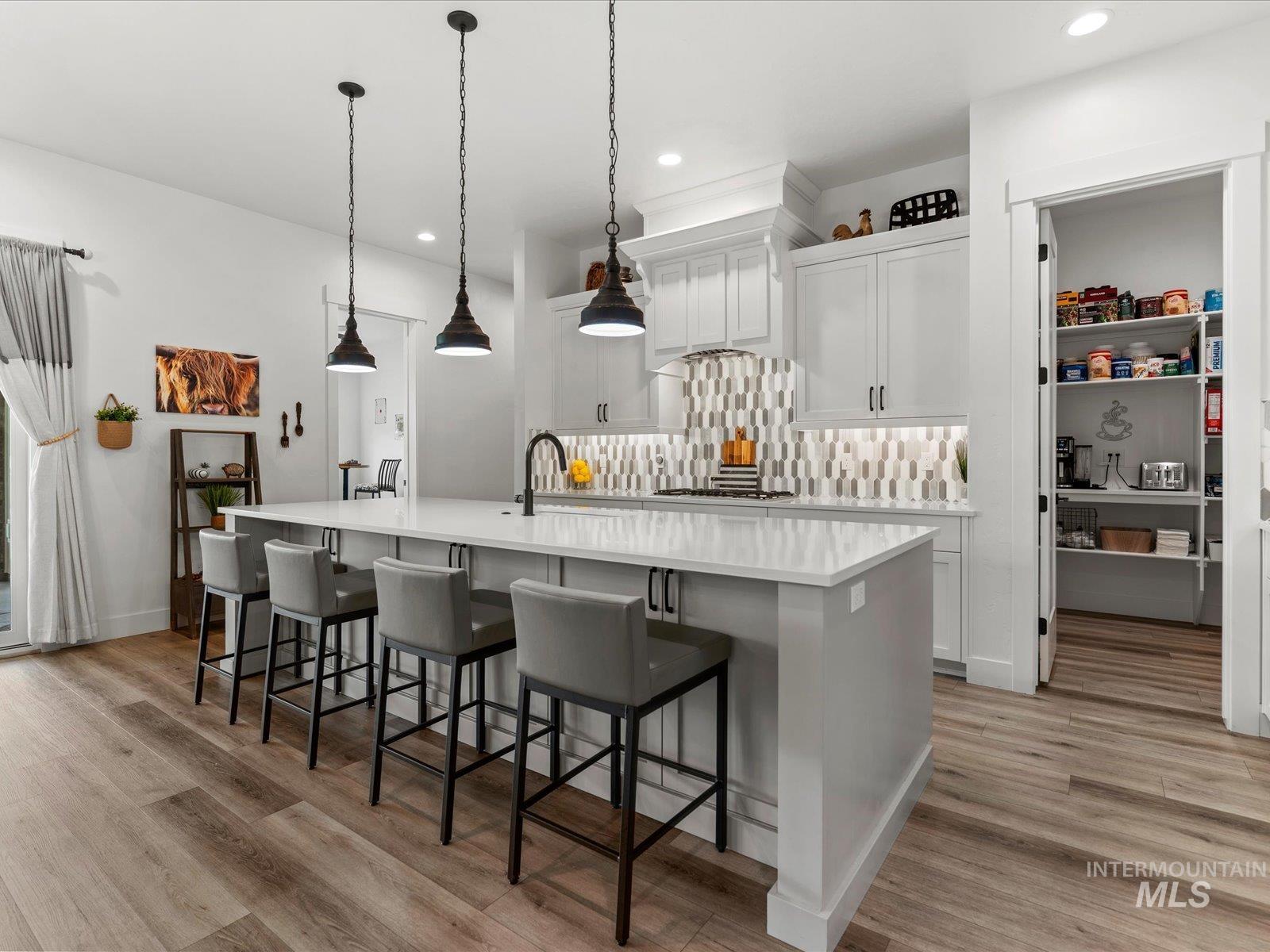 6278 Chateau Ct, Star, Idaho 83669, 4 Bedrooms, 3.5 Bathrooms, Residential For Sale, Price $899,900,MLS 98983629