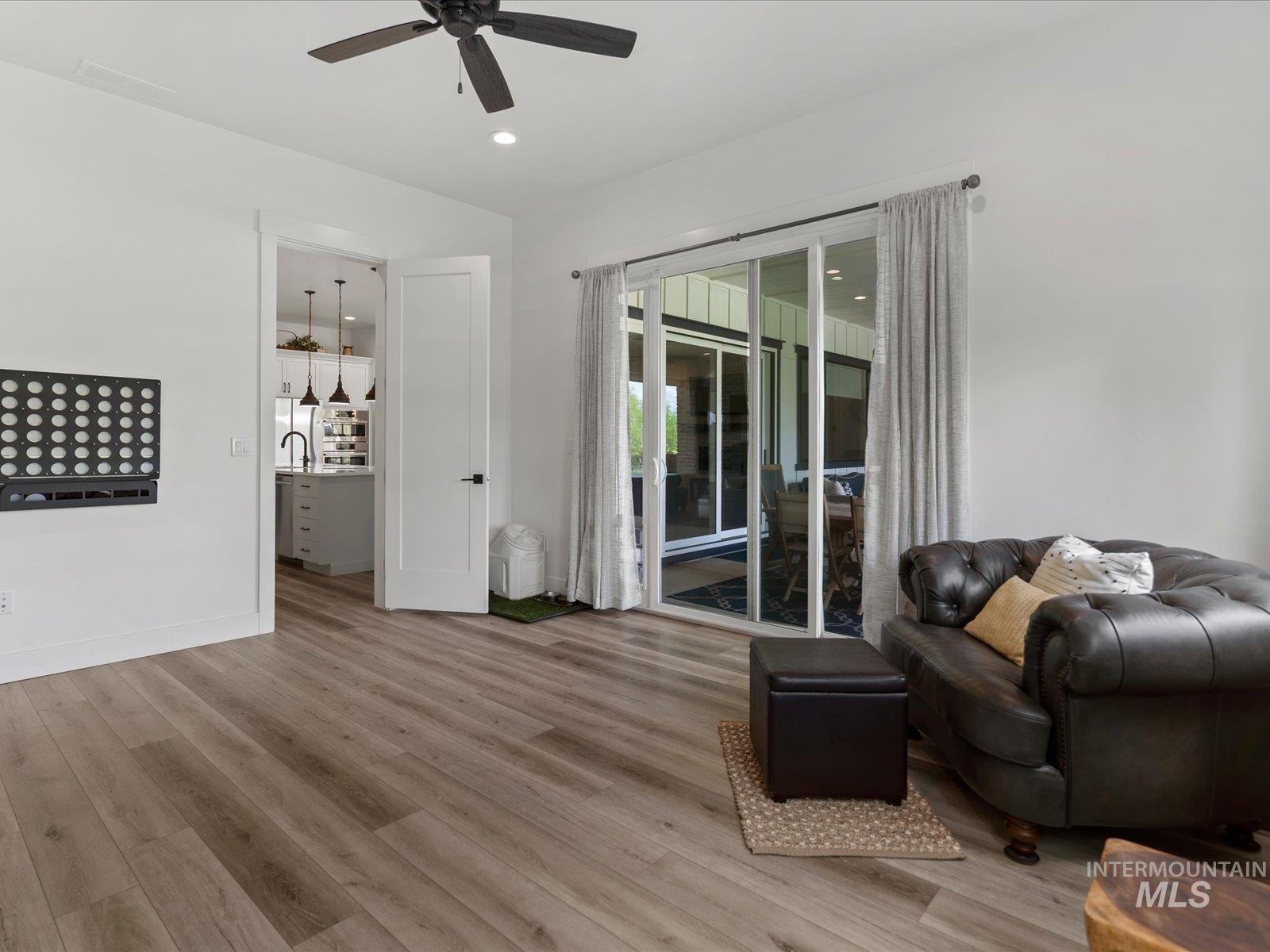 6278 Chateau Ct, Star, Idaho 83669, 4 Bedrooms, 3.5 Bathrooms, Residential For Sale, Price $899,900,MLS 98983629