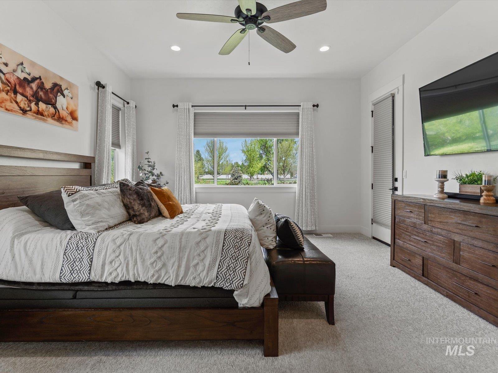 6278 Chateau Ct, Star, Idaho 83669, 4 Bedrooms, 3.5 Bathrooms, Residential For Sale, Price $899,900,MLS 98983629