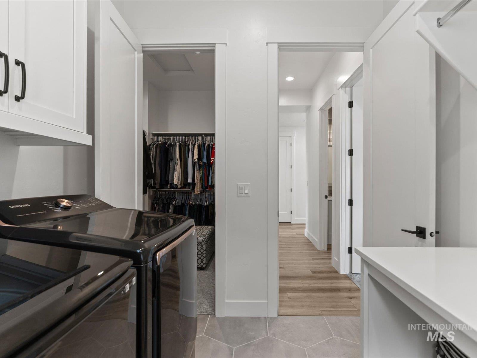 6278 Chateau Ct, Star, Idaho 83669, 4 Bedrooms, 3.5 Bathrooms, Residential For Sale, Price $899,900,MLS 98983629