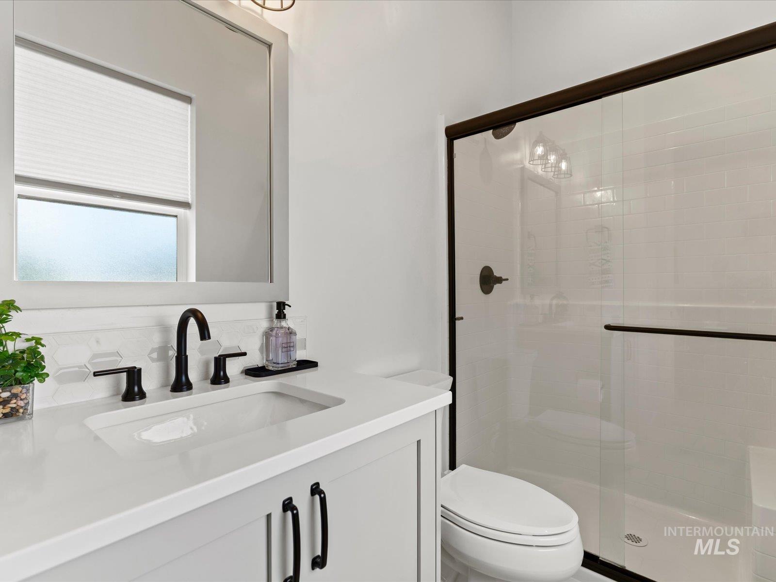 6278 Chateau Ct, Star, Idaho 83669, 4 Bedrooms, 3.5 Bathrooms, Residential For Sale, Price $899,900,MLS 98983629