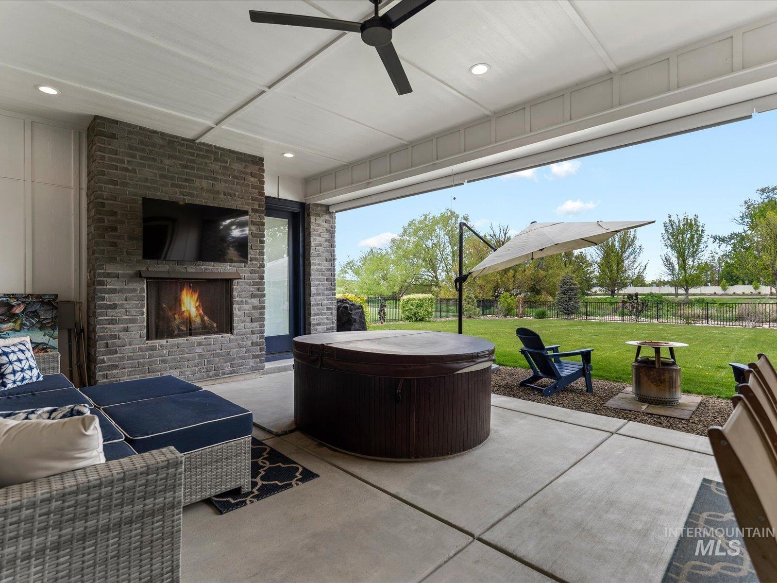 6278 Chateau Ct, Star, Idaho 83669, 4 Bedrooms, 3.5 Bathrooms, Residential For Sale, Price $899,900,MLS 98983629