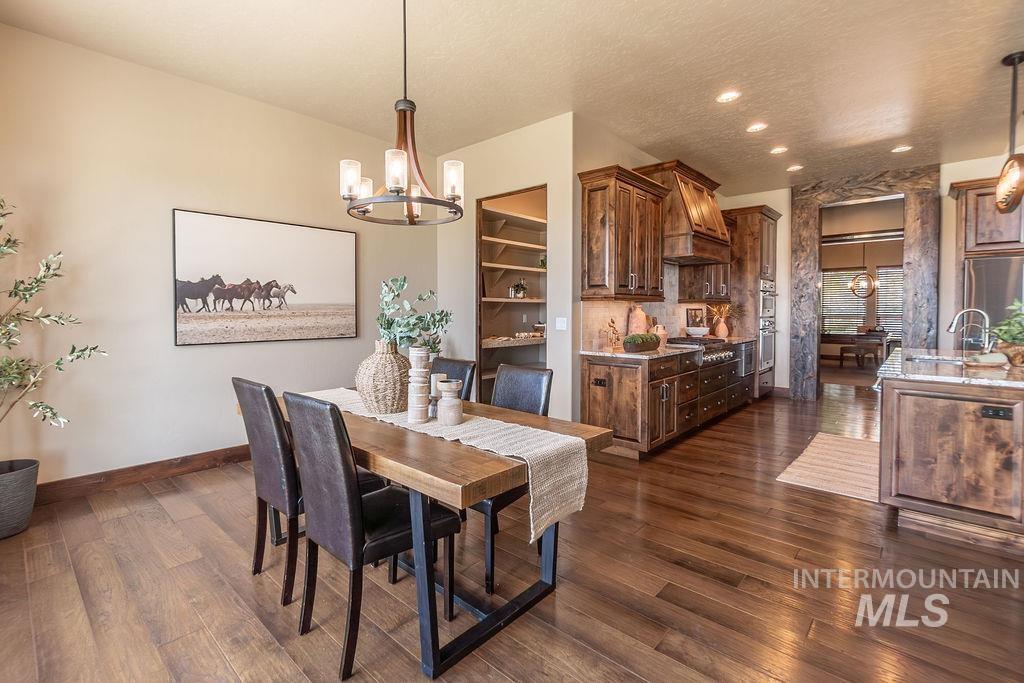 15350 Syrah, Caldwell, Idaho 83607, 3 Bedrooms, 3.5 Bathrooms, Residential For Sale, Price $1,475,000,MLS 98983631